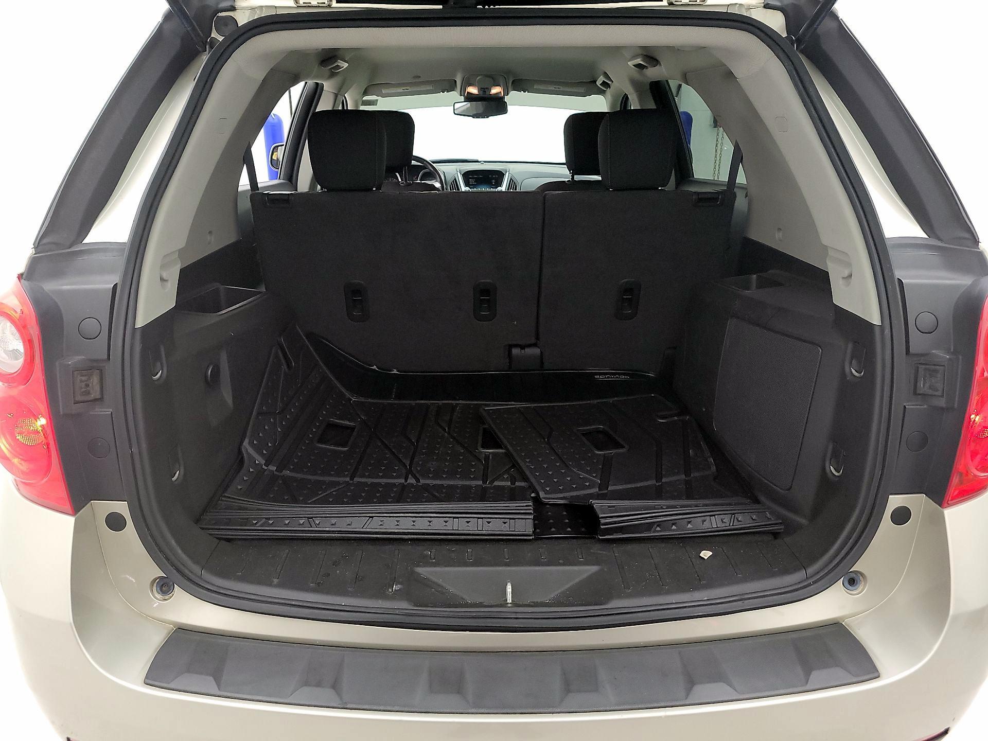 Thumbnail: 2015 Chevrolet Equinox - 18