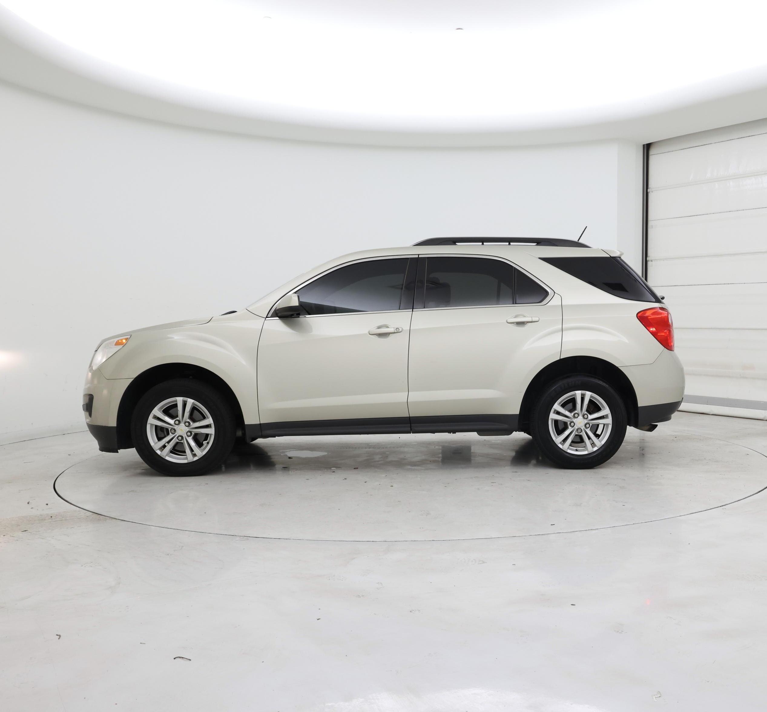 Thumbnail: 2015 Chevrolet Equinox - 3