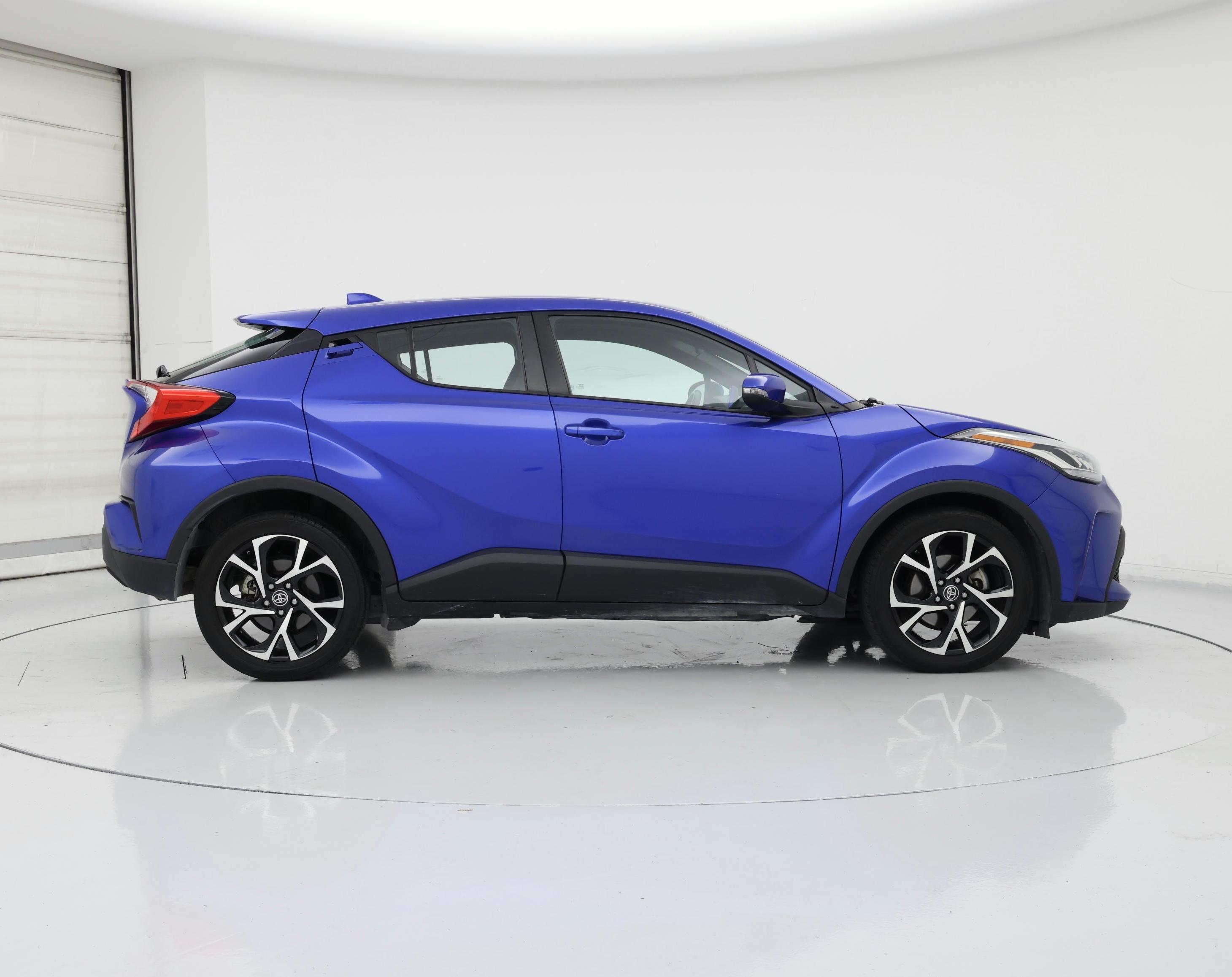 Thumbnail: 2022 Toyota C-HR - 7