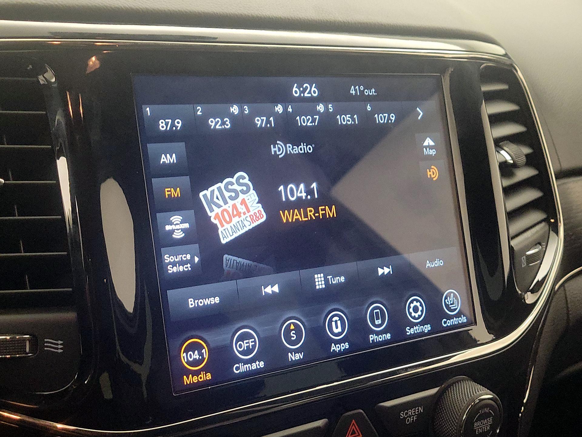 Thumbnail: 2020 Jeep Grand Cherokee - 16