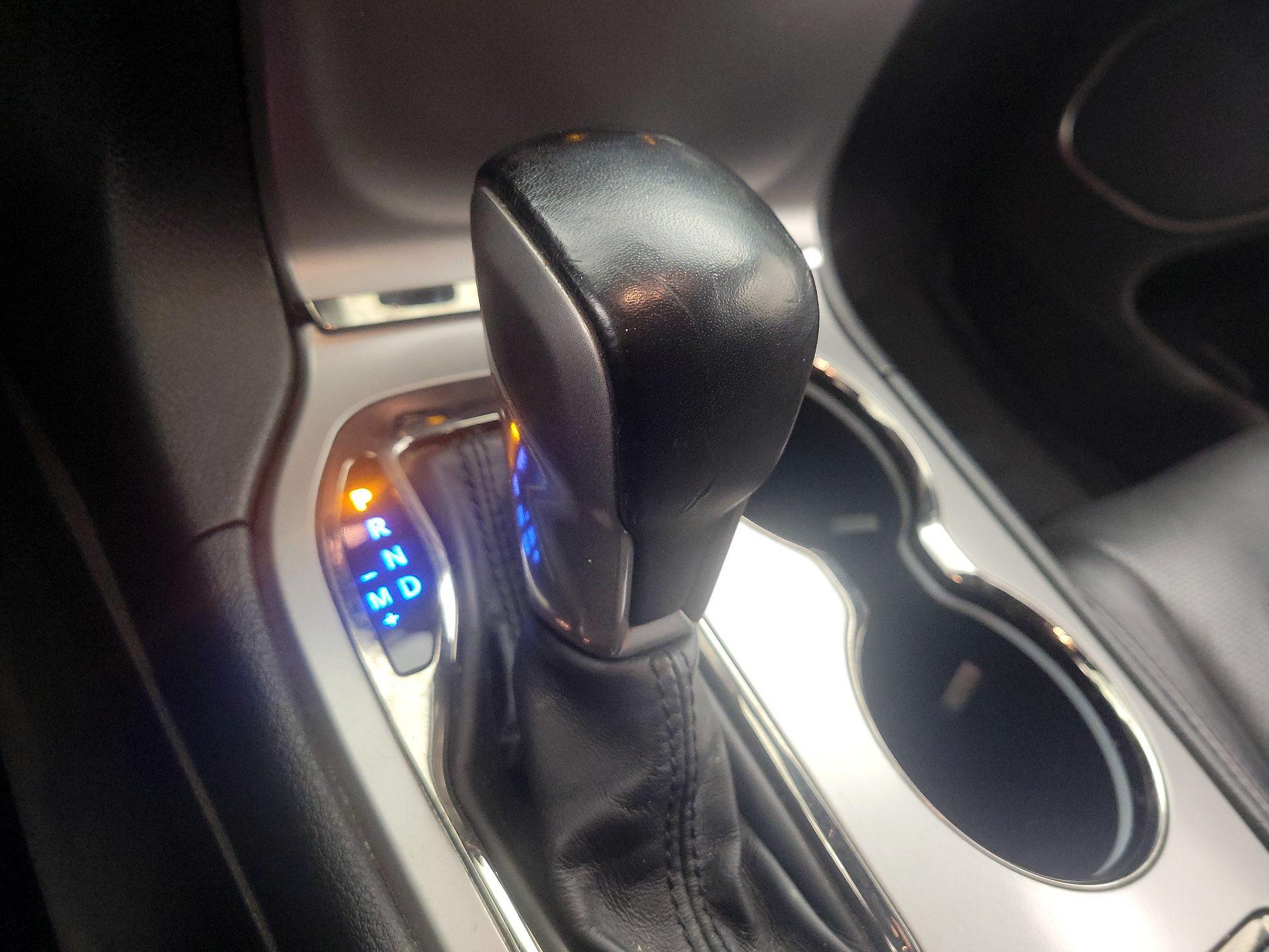 Thumbnail: 2020 Jeep Grand Cherokee - 18