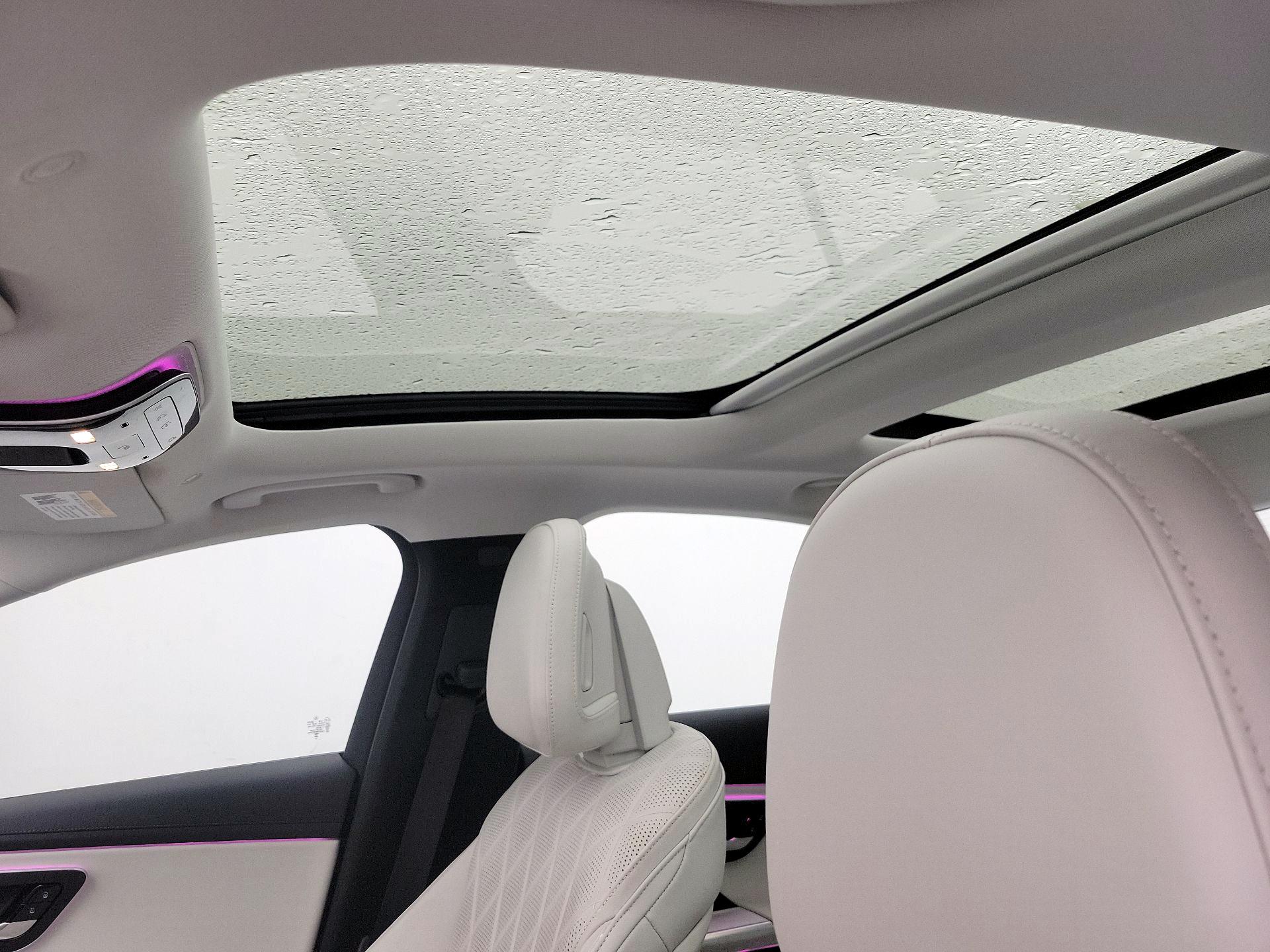 Thumbnail: 2024 Mercedes-Benz E-Class - 20