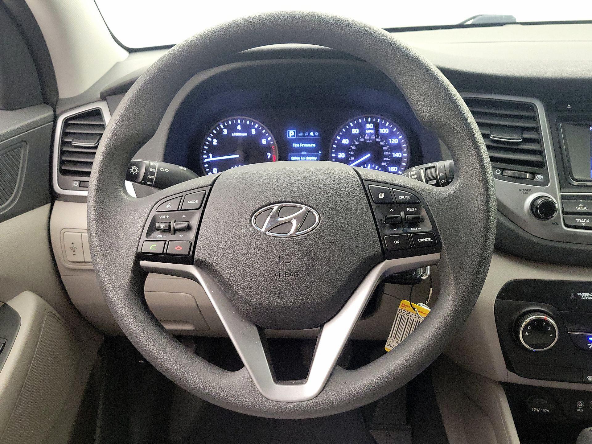 Thumbnail: 2018 Hyundai Tucson - 10