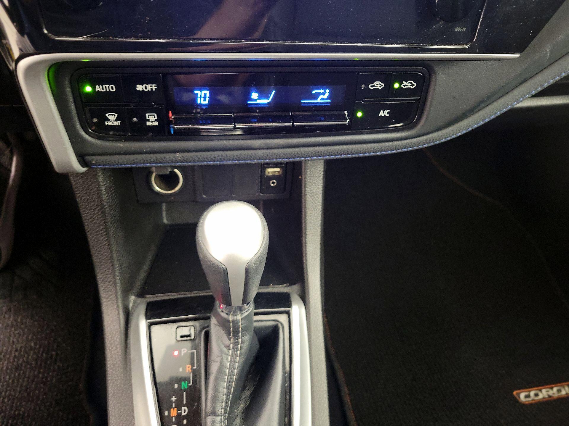 Thumbnail: 2019 Toyota Corolla - 16