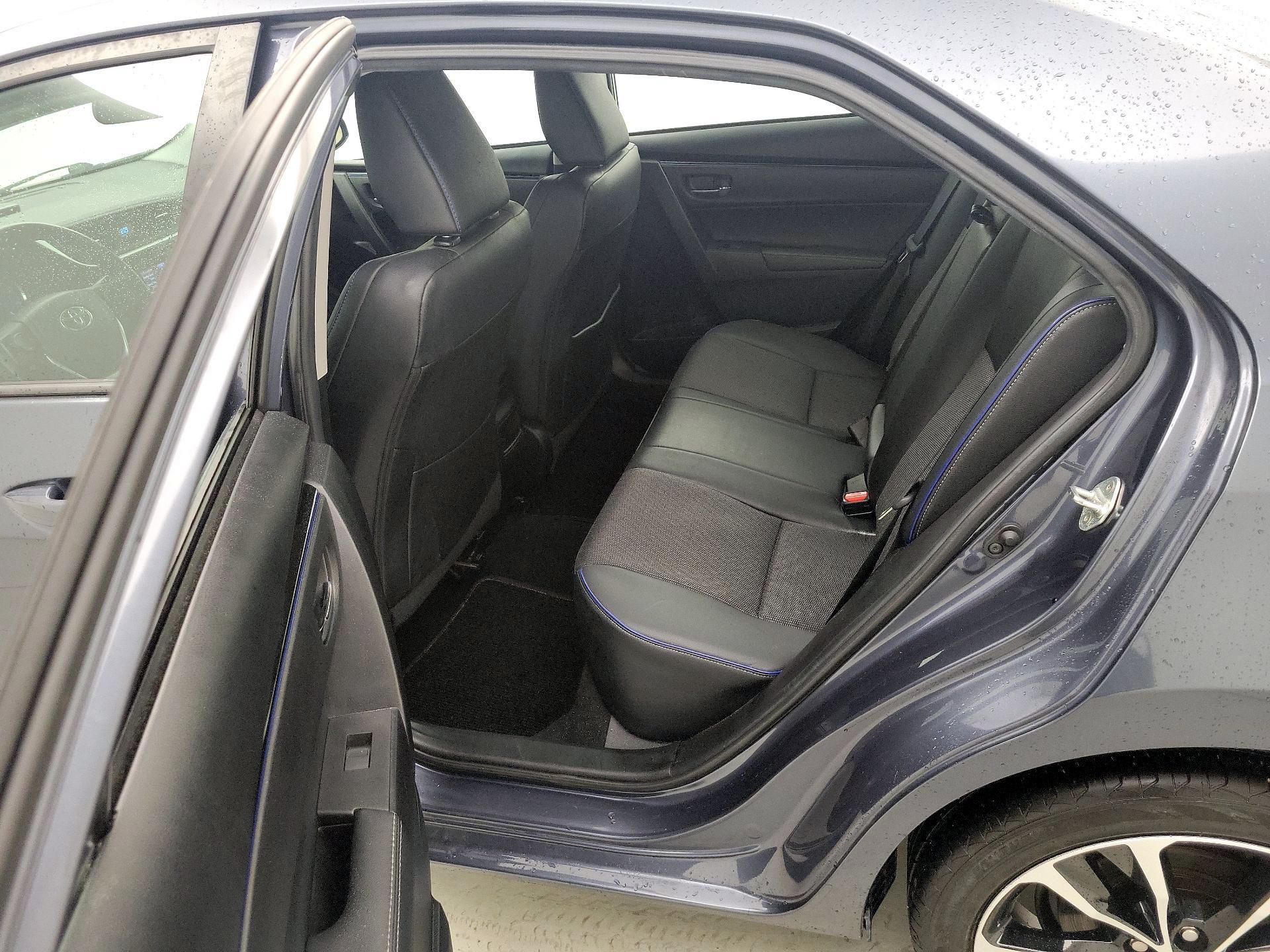 Thumbnail: 2019 Toyota Corolla - 19