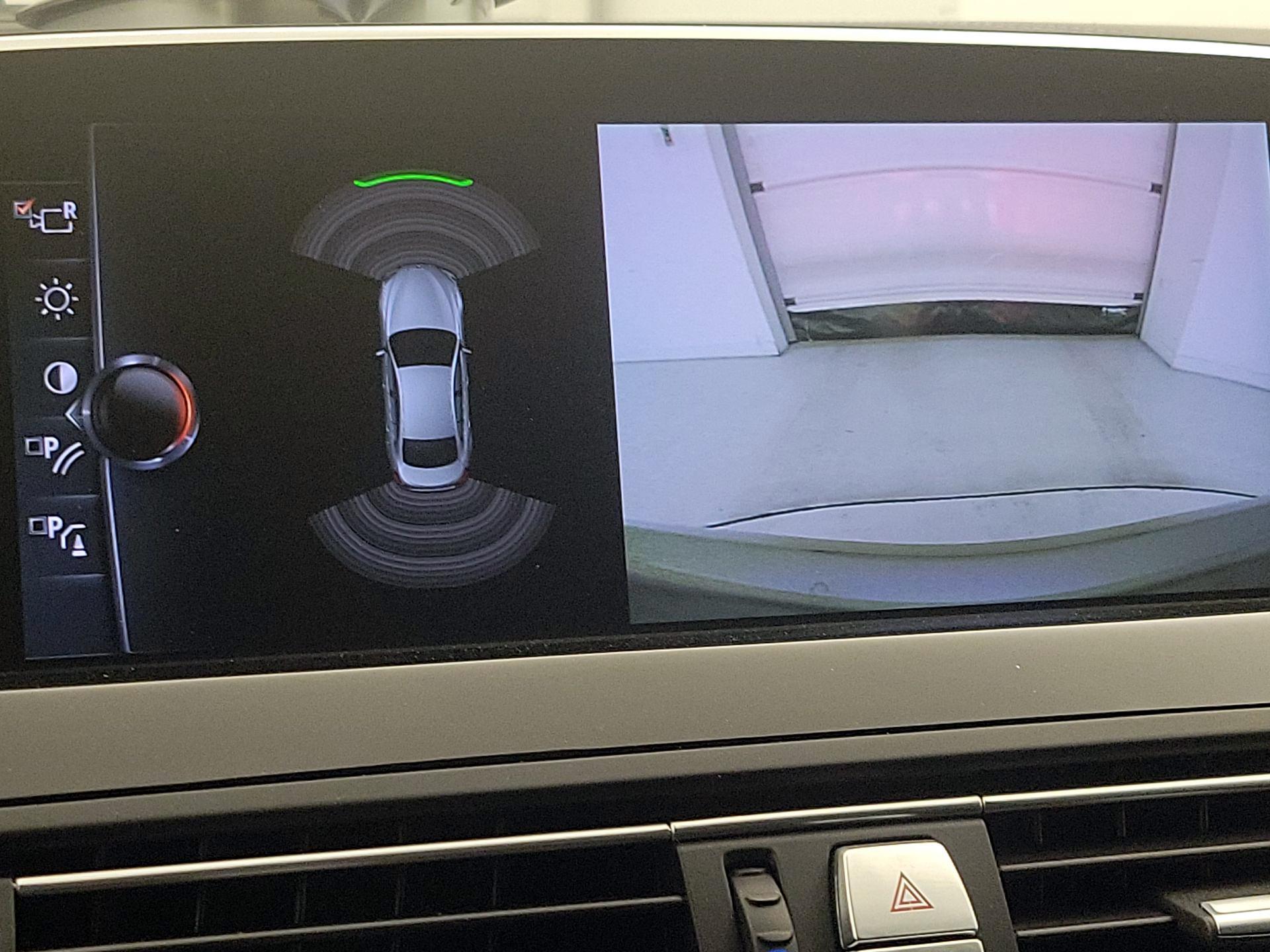 Thumbnail: 2017 BMW 6 Series - 14