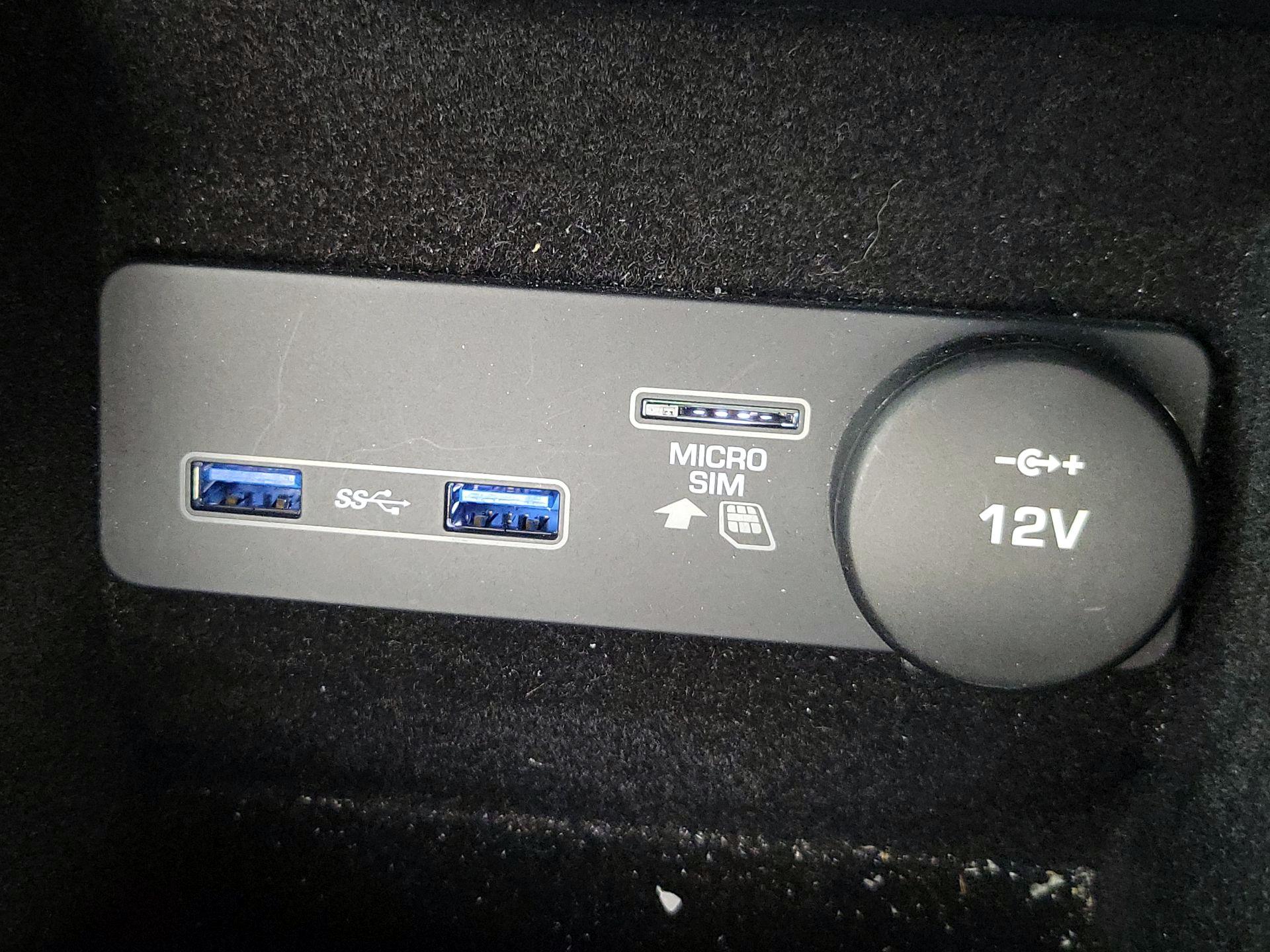 Thumbnail: 2023 Jaguar F-Type - 19