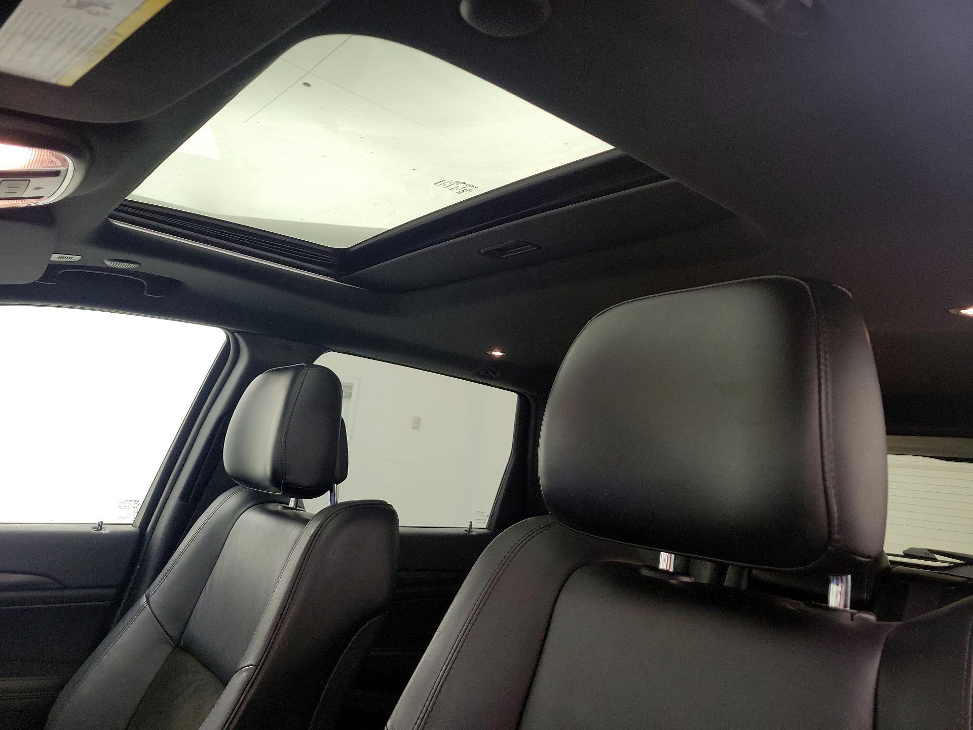 Thumbnail: 2019 Jeep Grand Cherokee - 20