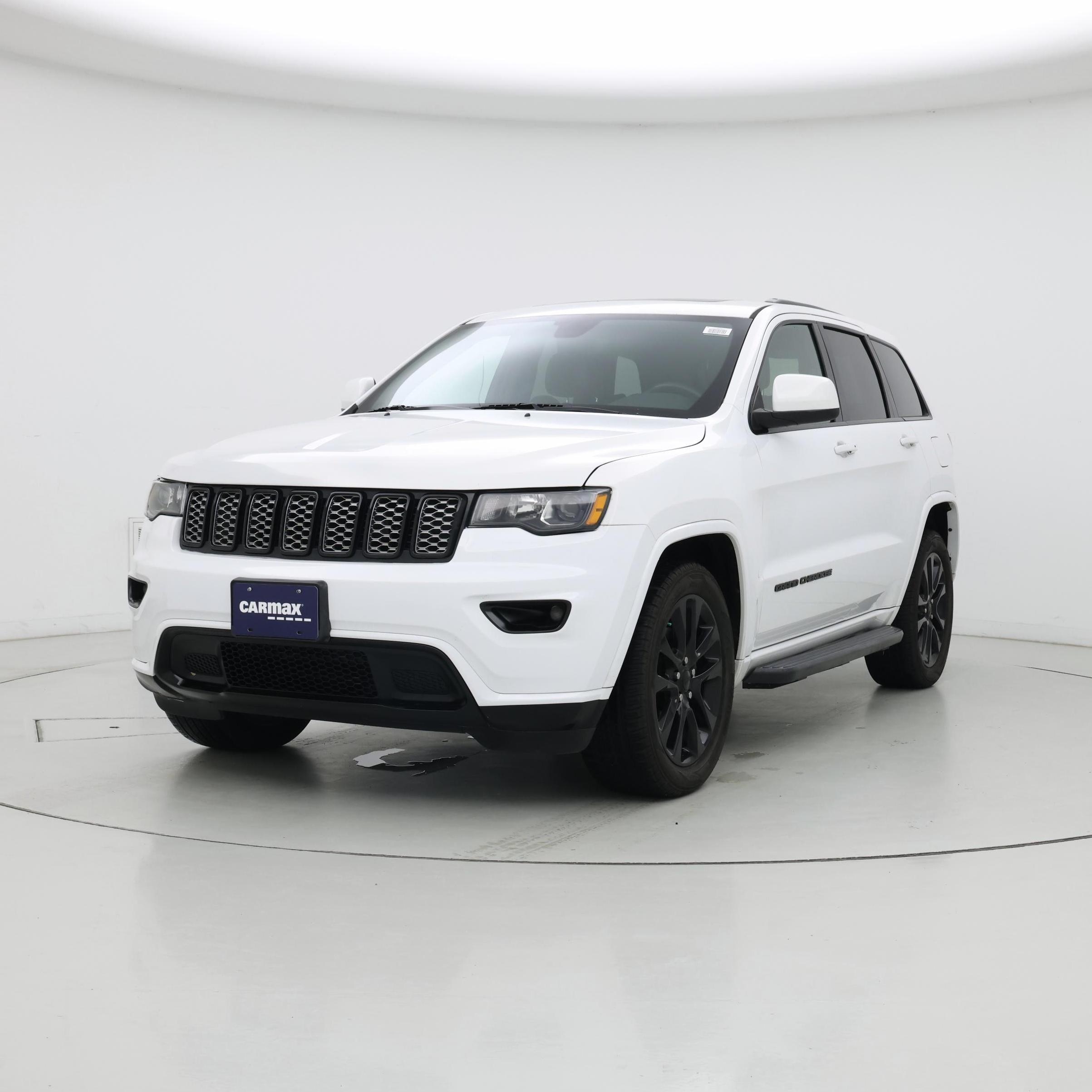 Thumbnail: 2019 Jeep Grand Cherokee - 4
