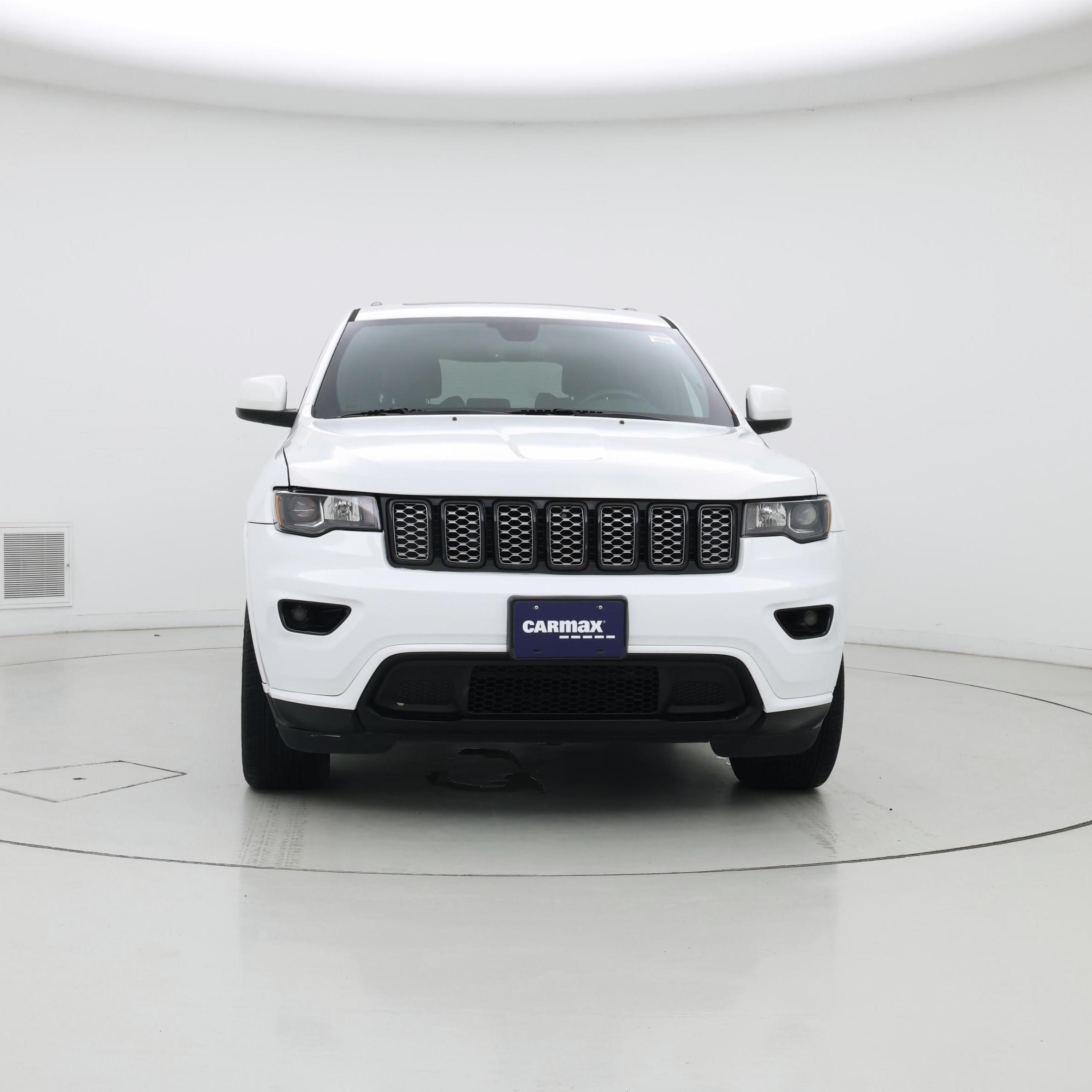 Thumbnail: 2019 Jeep Grand Cherokee - 5