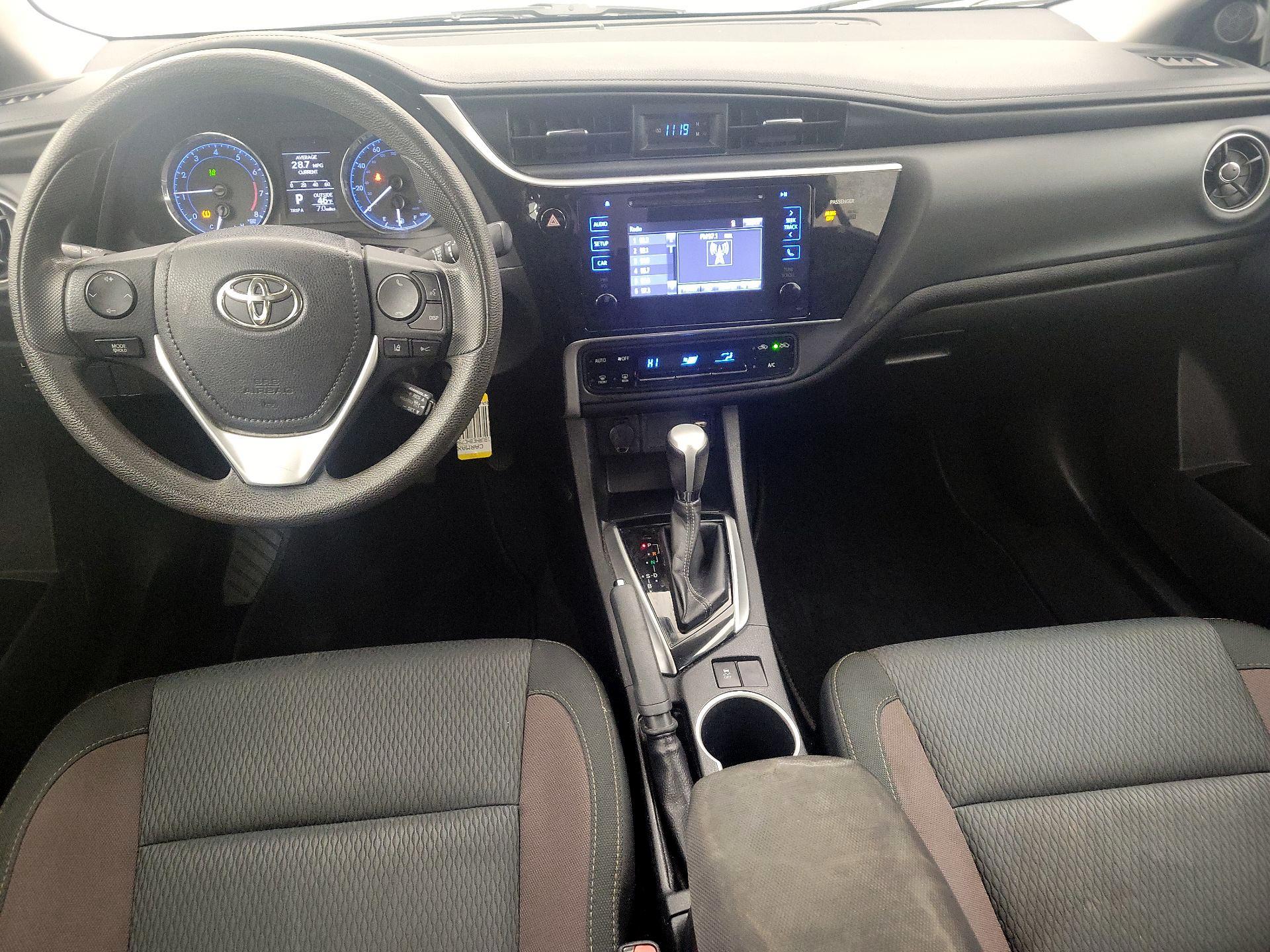 Thumbnail: 2017 Toyota Corolla - 9