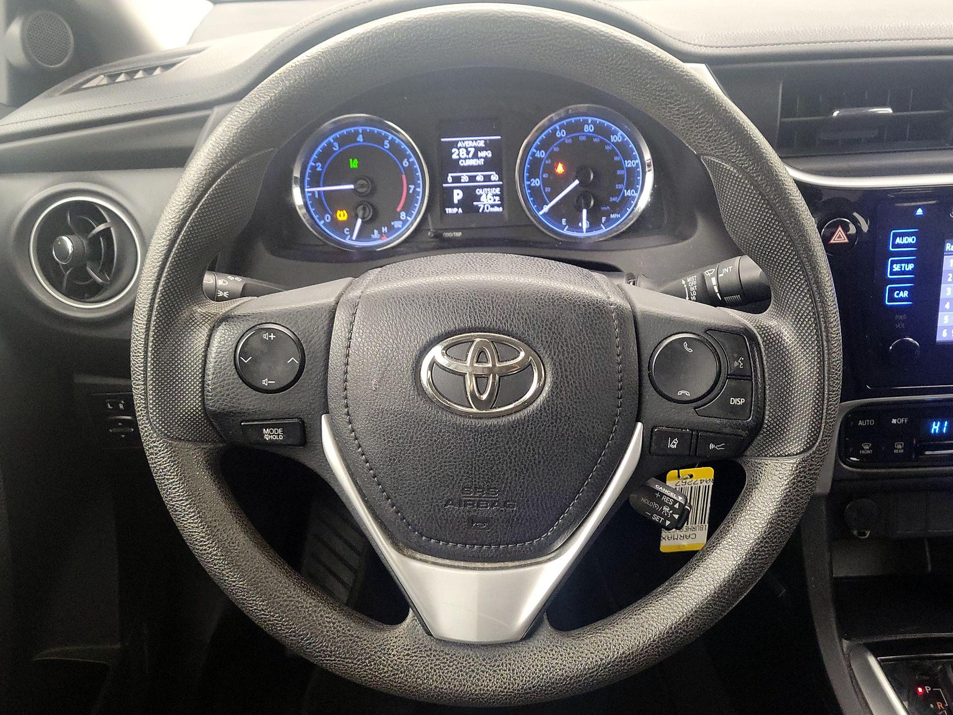 Thumbnail: 2017 Toyota Corolla - 10