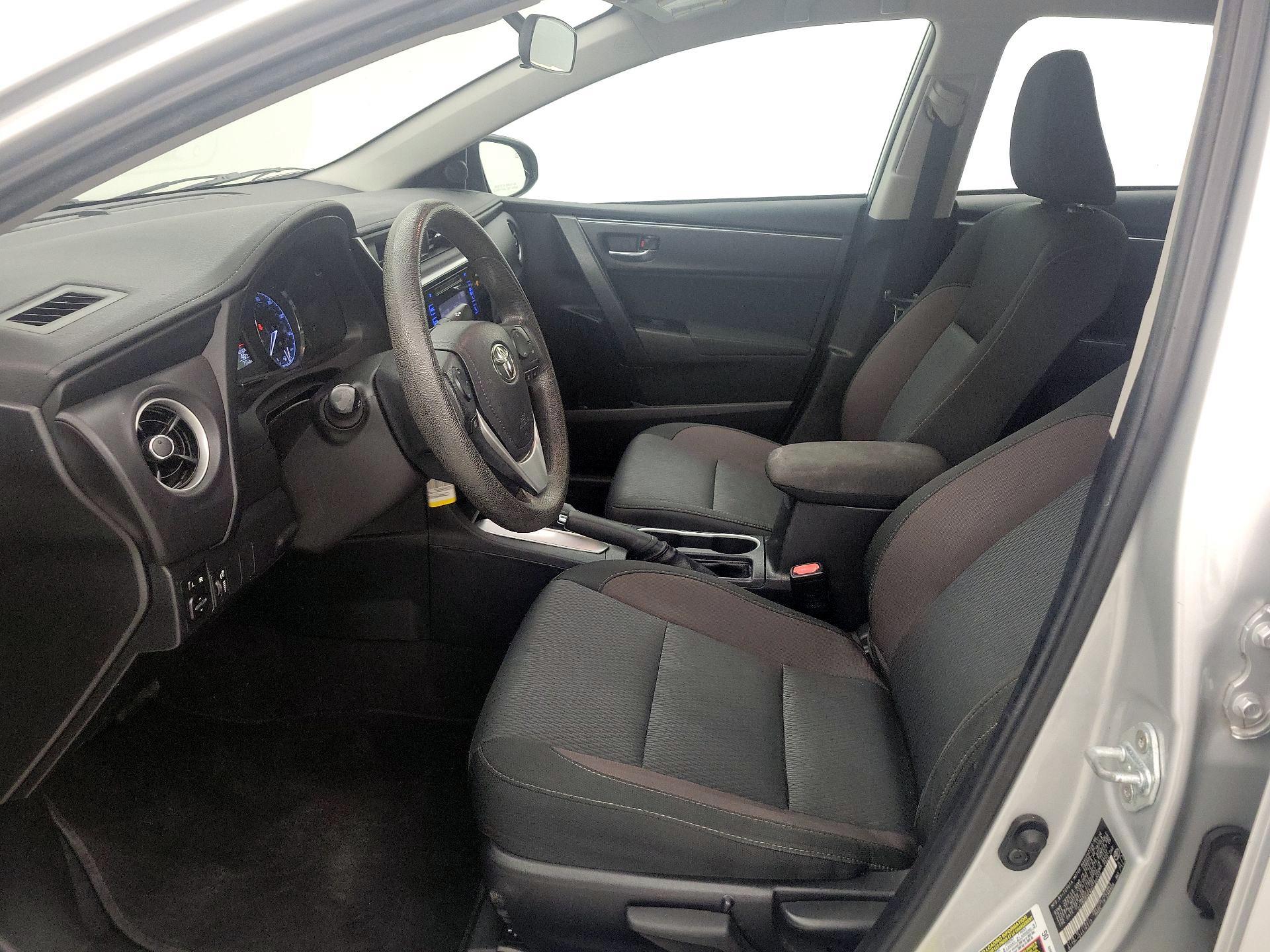 Thumbnail: 2017 Toyota Corolla - 11