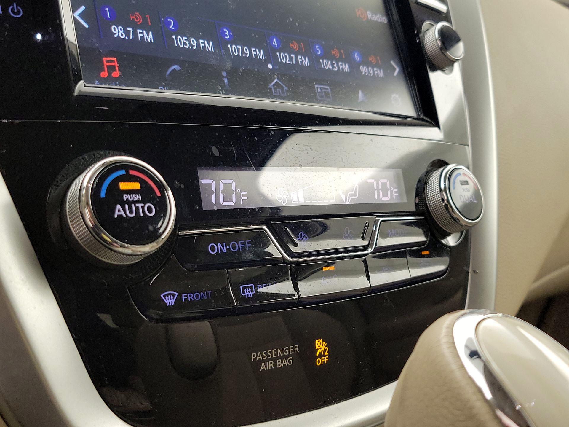 Thumbnail: 2018 Nissan Murano - 17