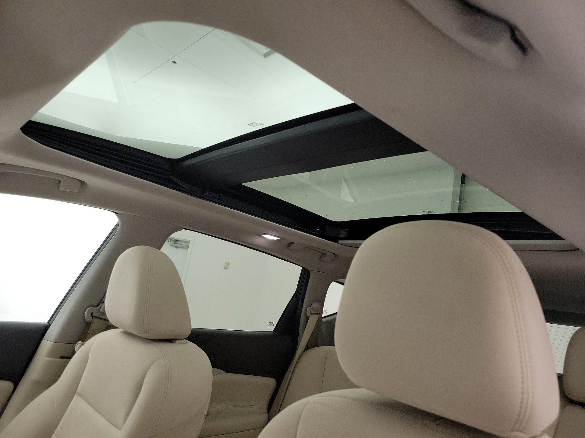 Thumbnail: 2018 Nissan Murano - 20