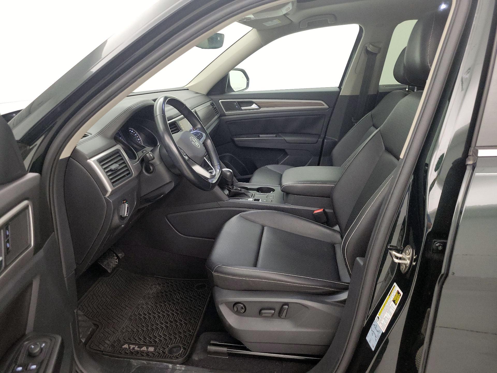 Thumbnail: 2021 Volkswagen Atlas - 11