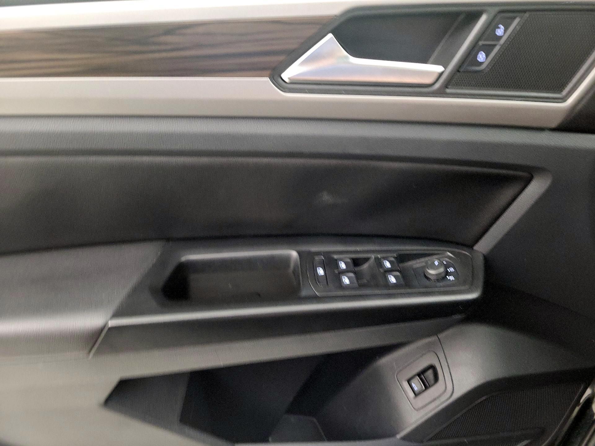 Thumbnail: 2021 Volkswagen Atlas - 12