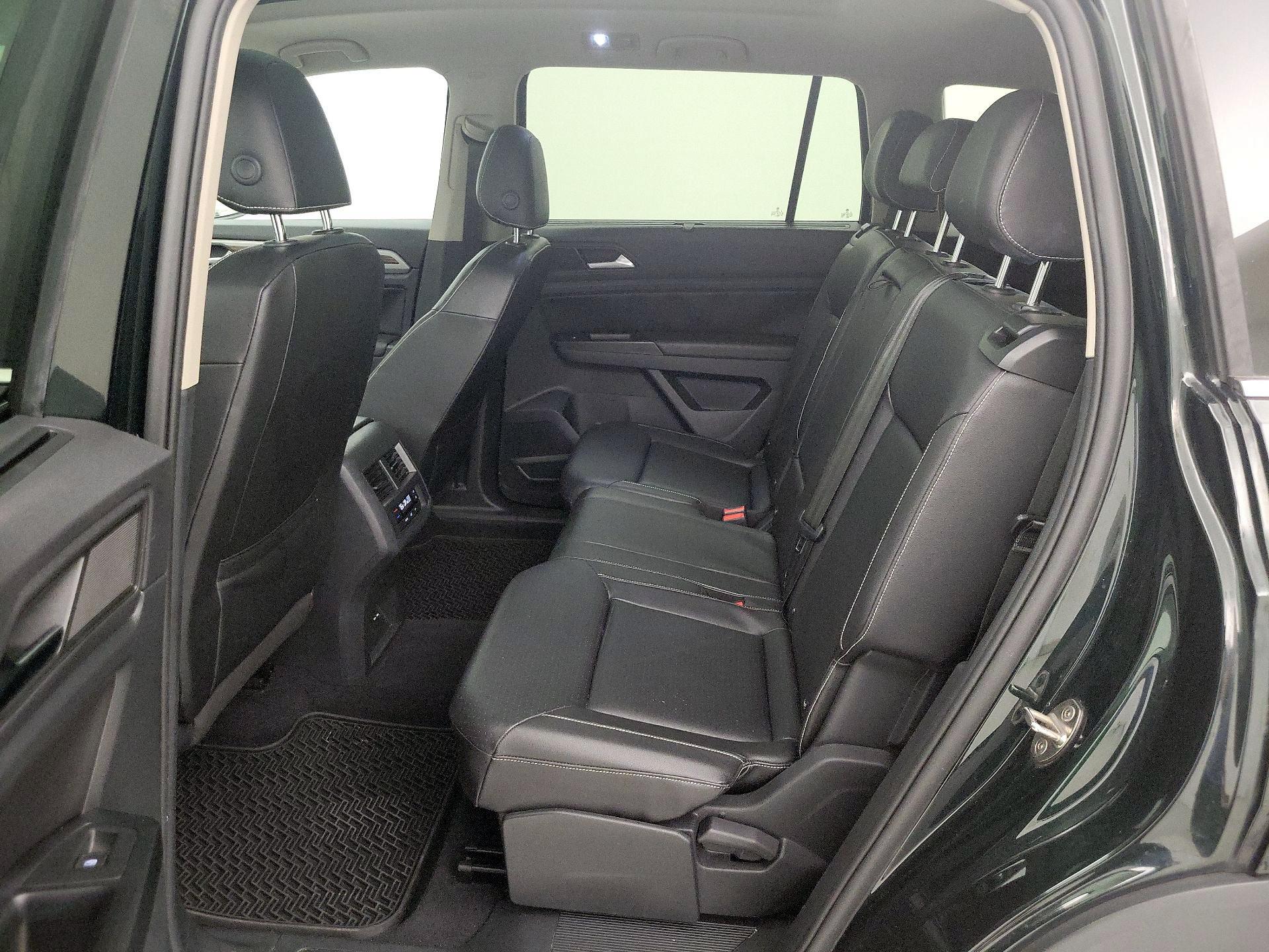 Thumbnail: 2021 Volkswagen Atlas - 20