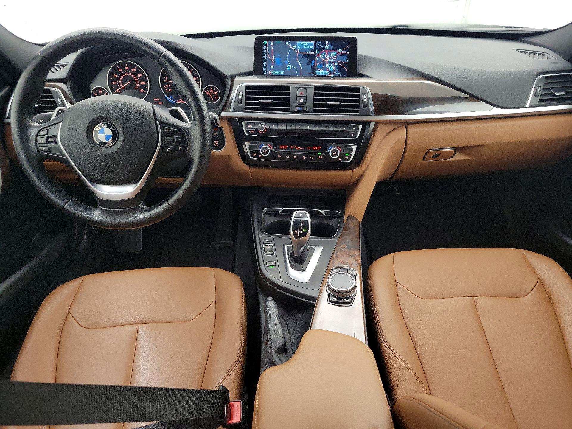 Thumbnail: 2016 BMW 3 Series - 9