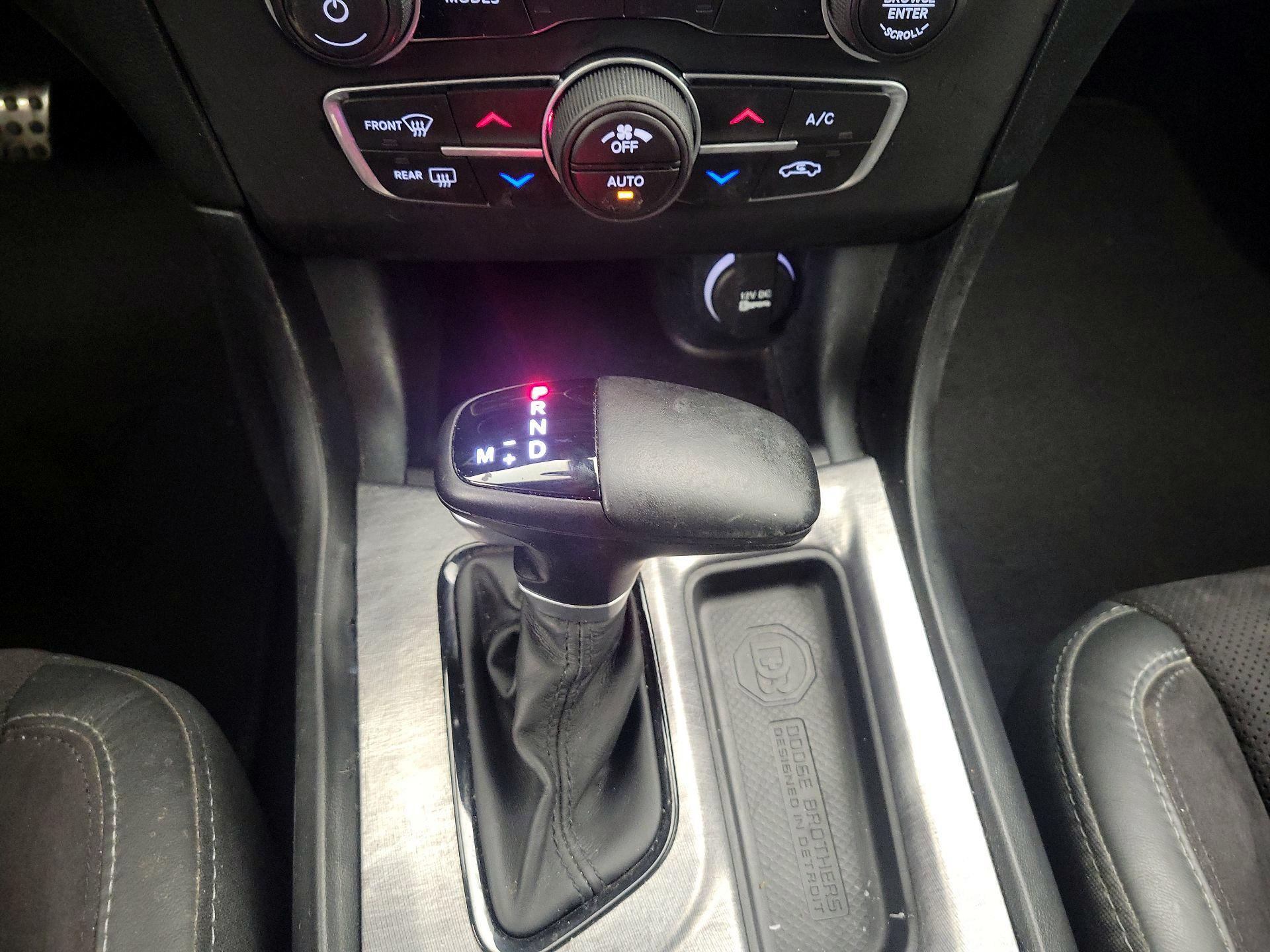 Thumbnail: 2019 Dodge Charger - 18