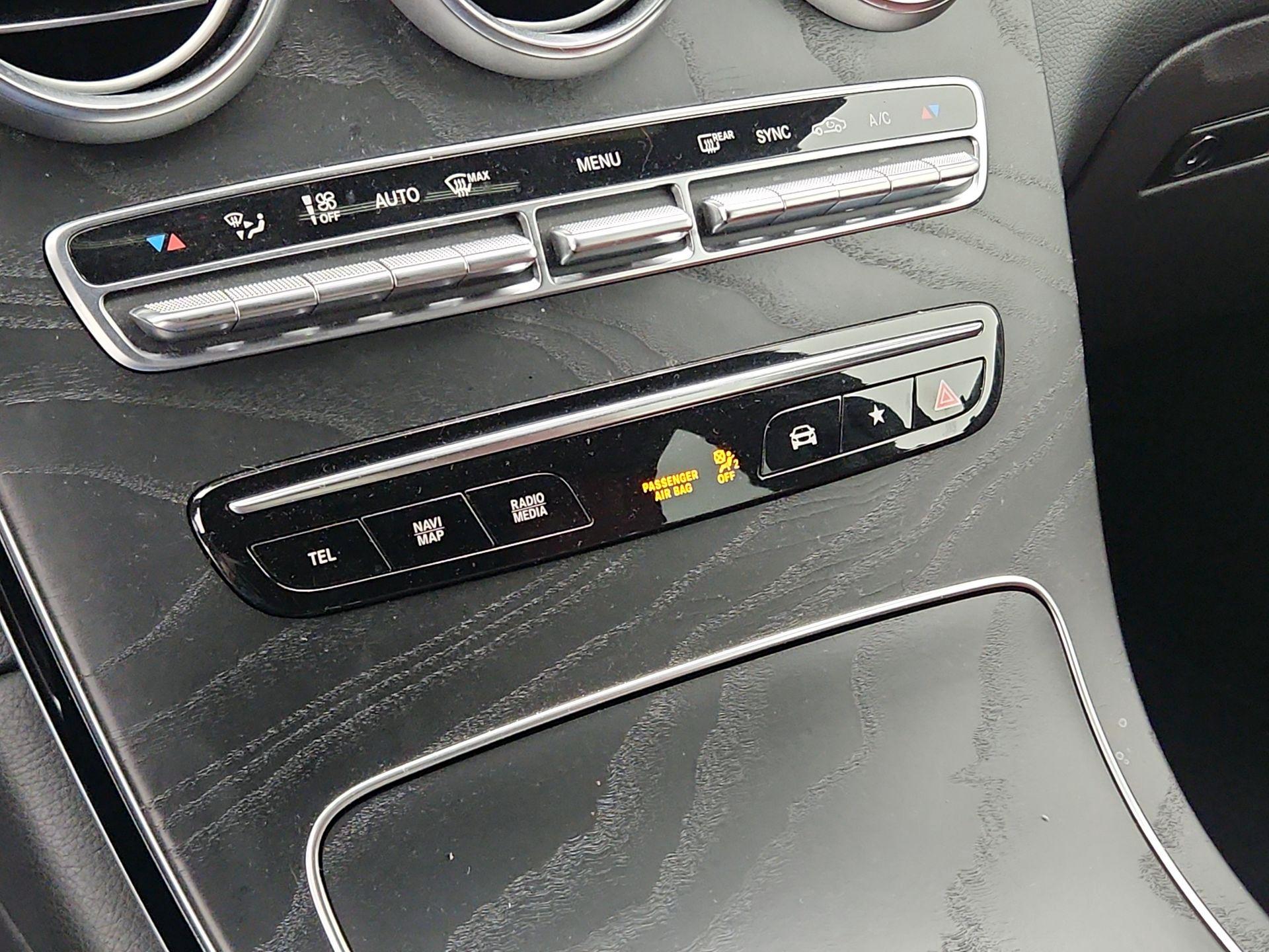 Thumbnail: 2021 Mercedes-Benz GLC - 16