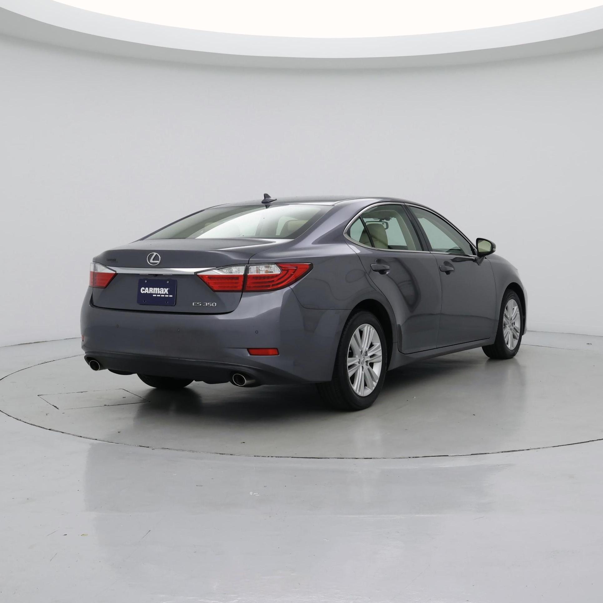 Thumbnail: 2014 Lexus ES - 8