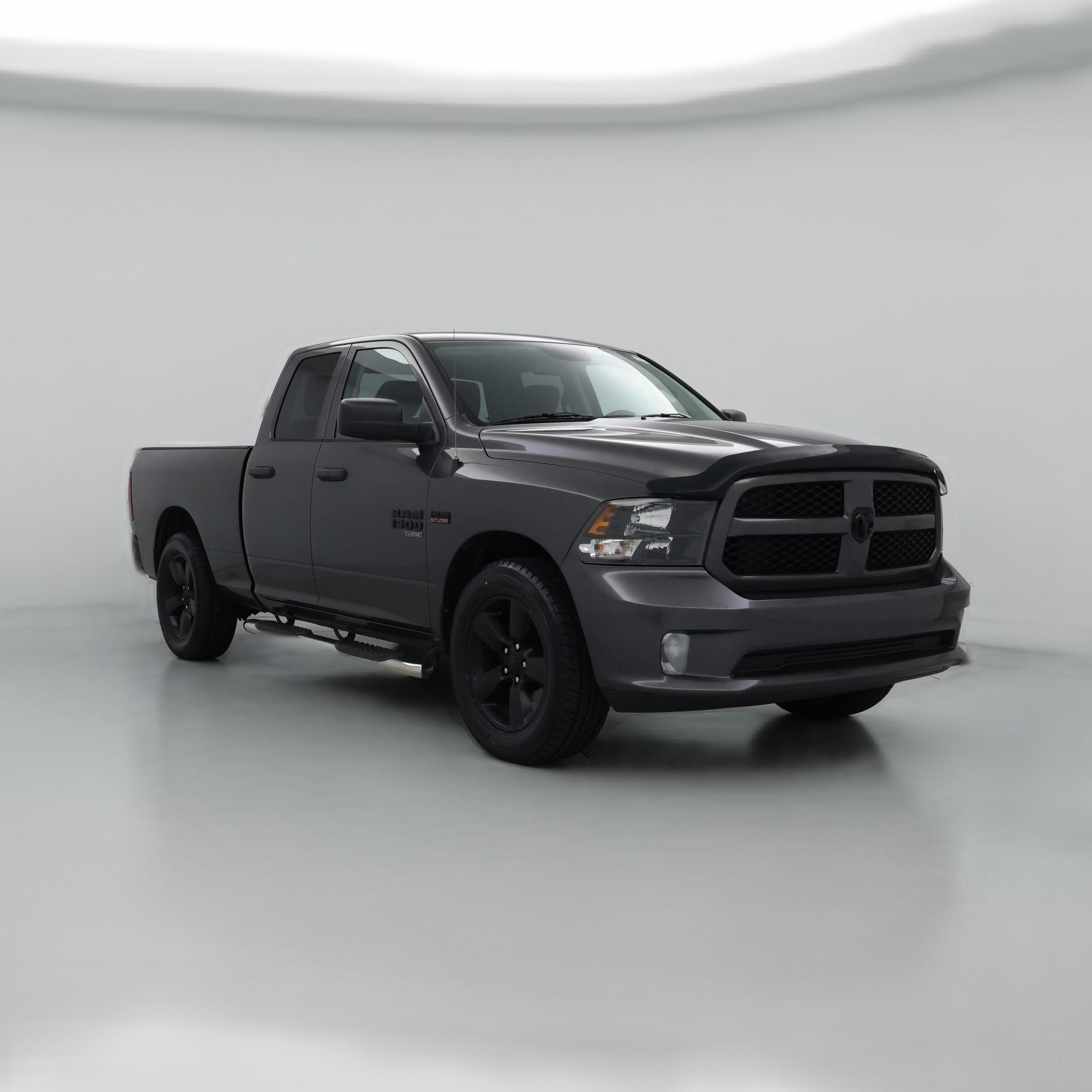 Thumbnail: 2019 RAM 1500 Classic - 1