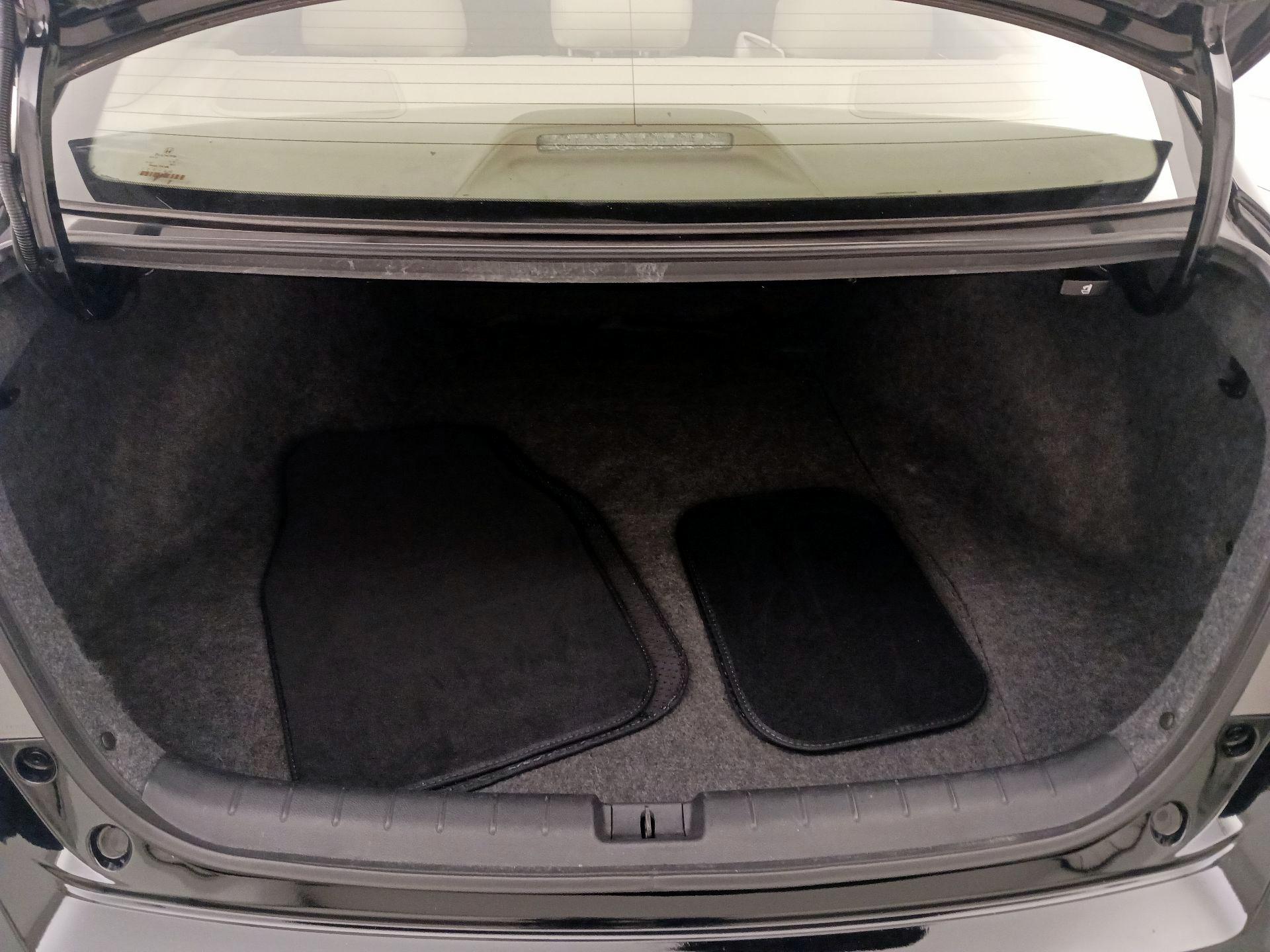 Thumbnail: 2015 Honda Accord - 20