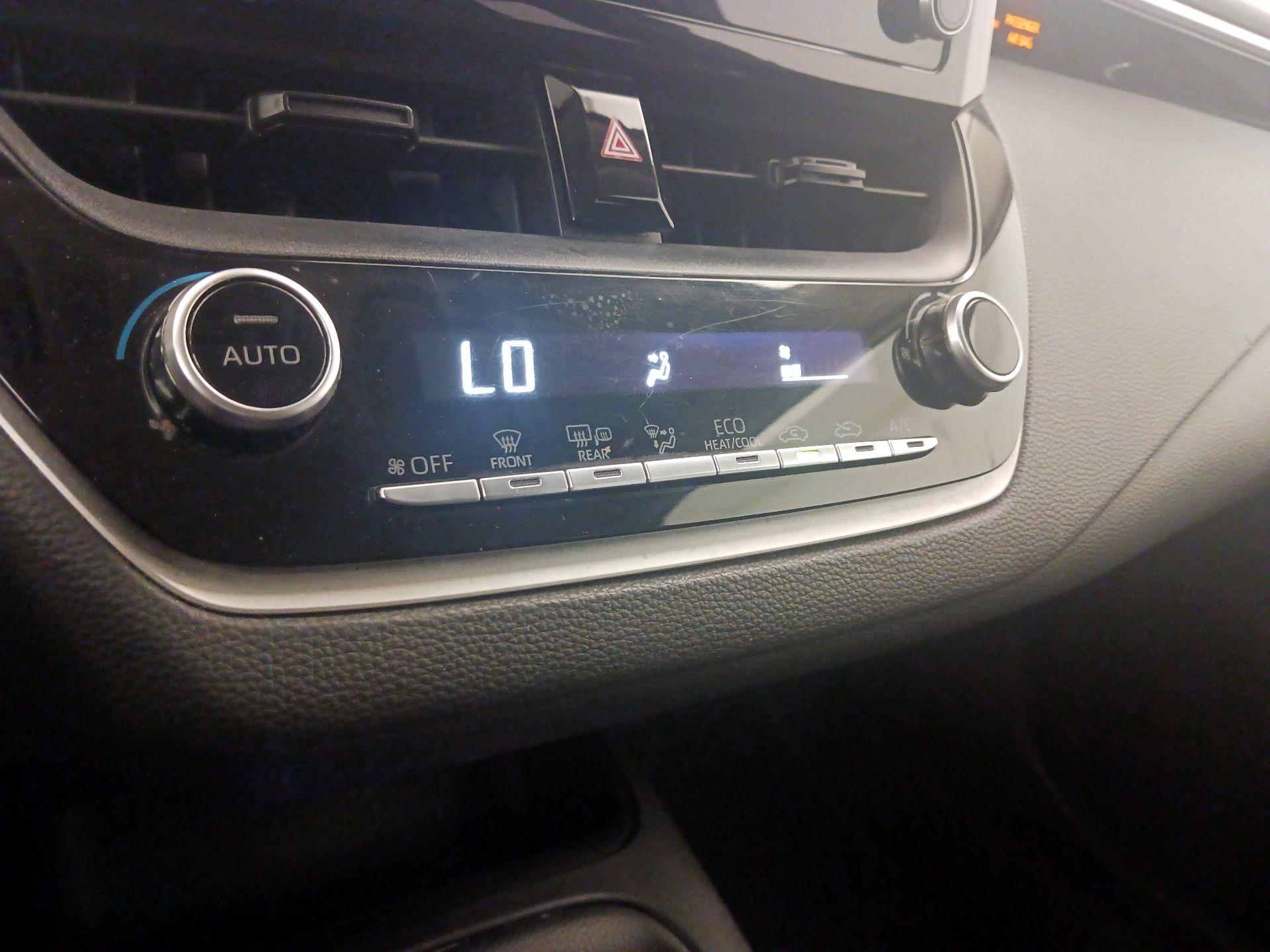 Thumbnail: 2020 Toyota Corolla - 16