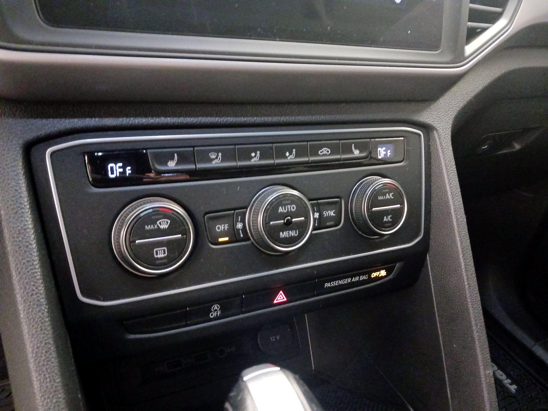 Thumbnail: 2020 Volkswagen Atlas - 16