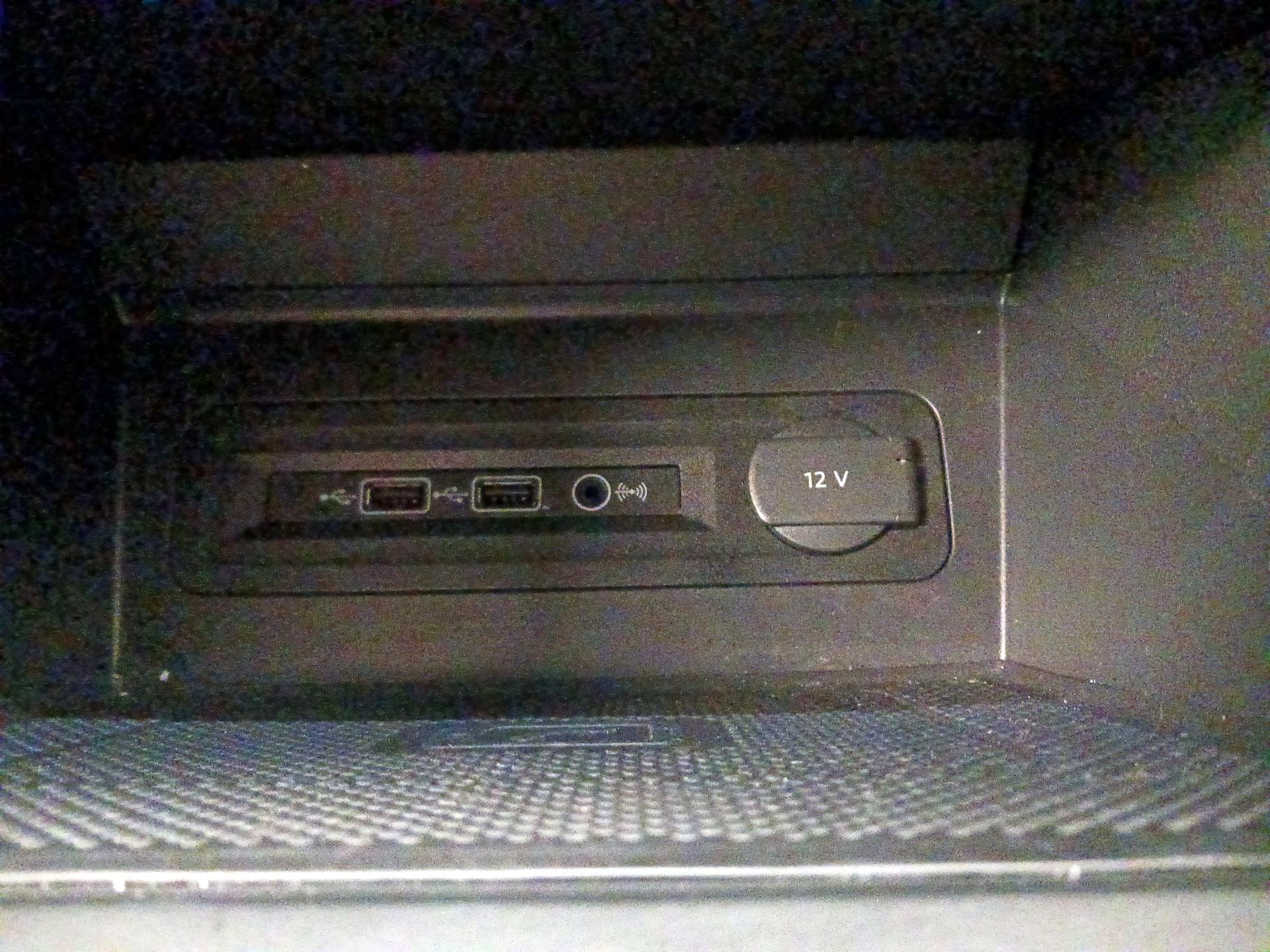 Thumbnail: 2020 Volkswagen Atlas - 18