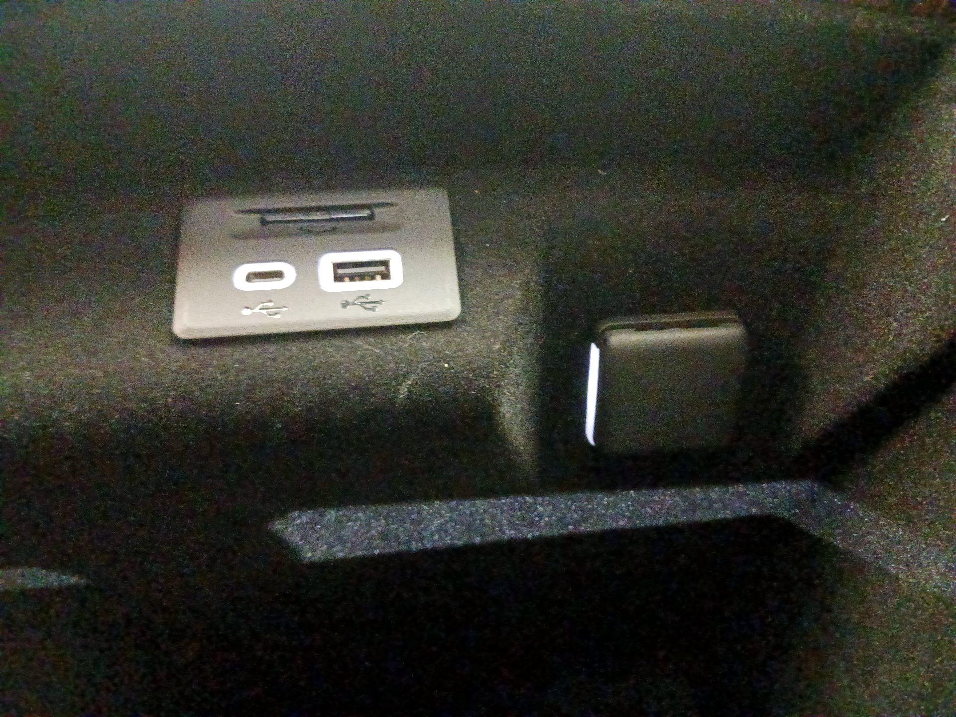 Thumbnail: 2023 Cadillac Escalade - 19