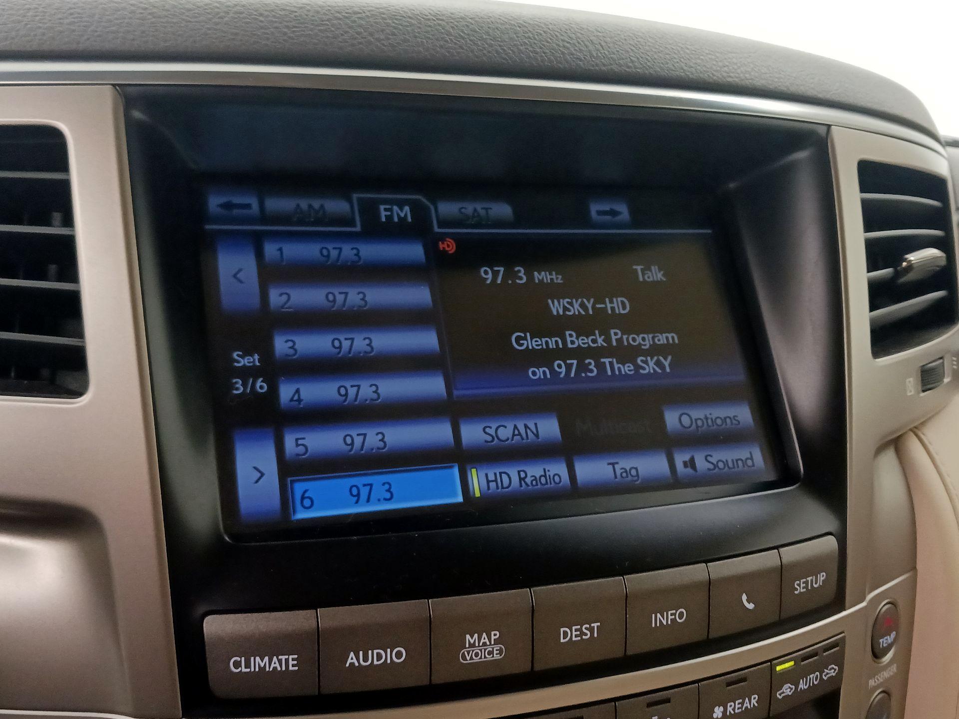 Thumbnail: 2014 Lexus LX - 16