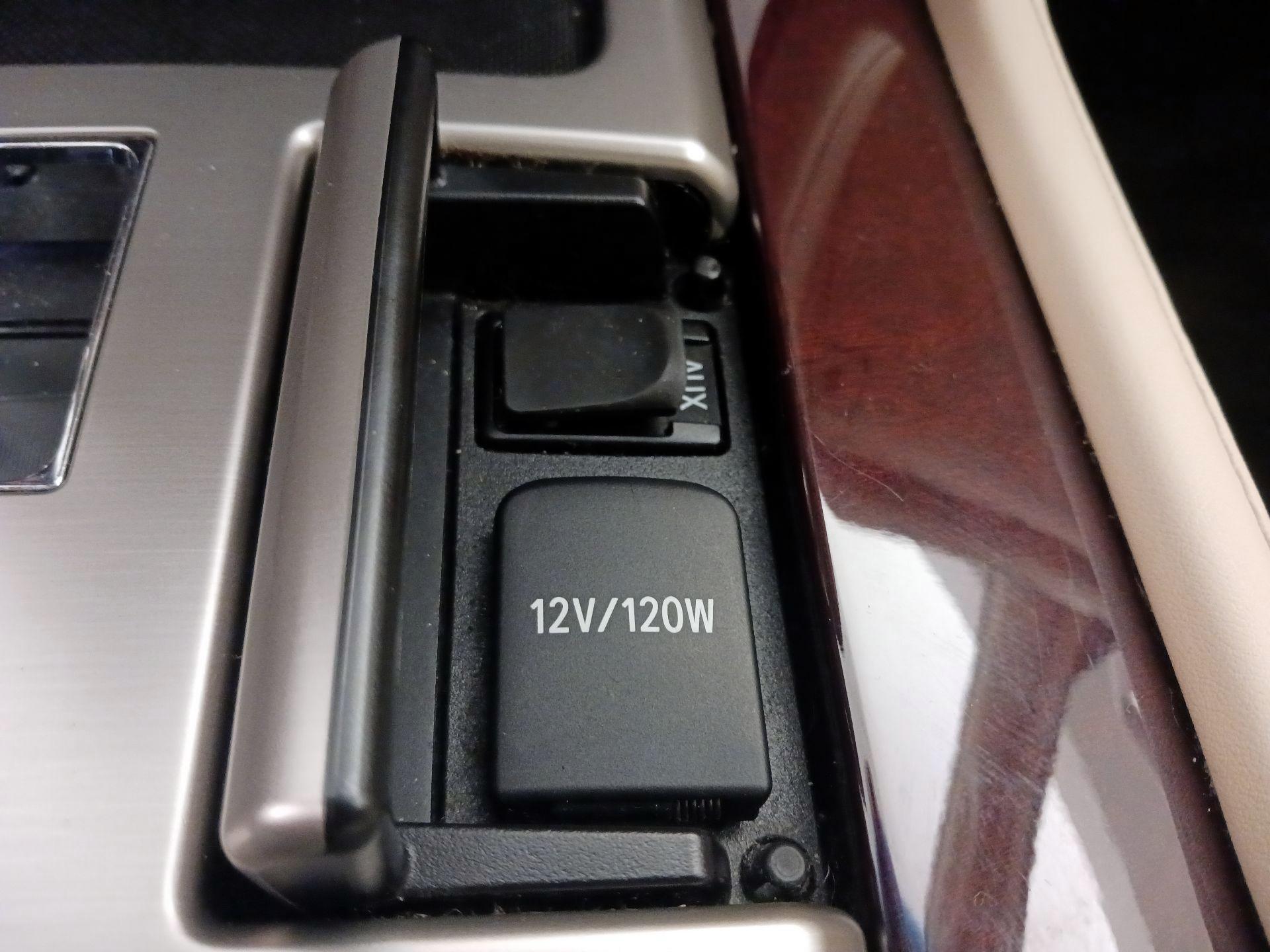 Thumbnail: 2014 Lexus LX - 19