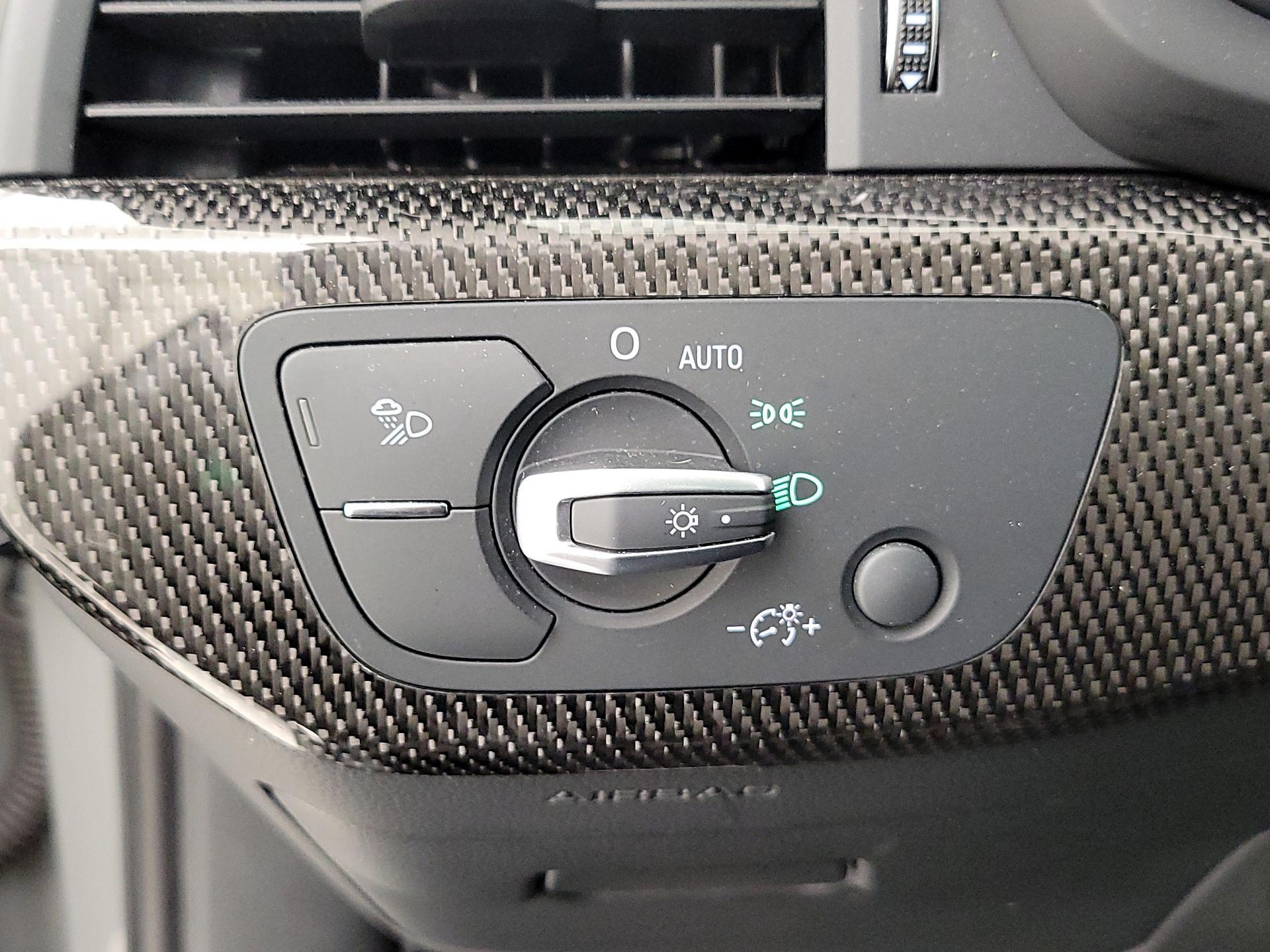 Thumbnail: 2021 Audi S4 - 13