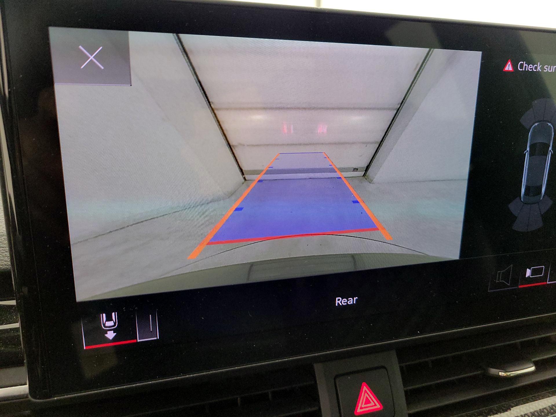 Thumbnail: 2021 Audi S4 - 14