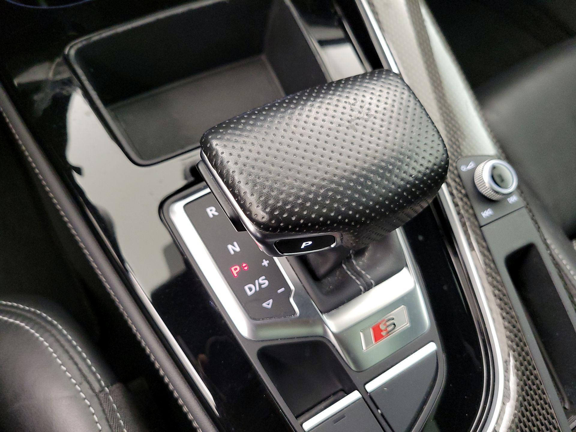 Thumbnail: 2021 Audi S4 - 17