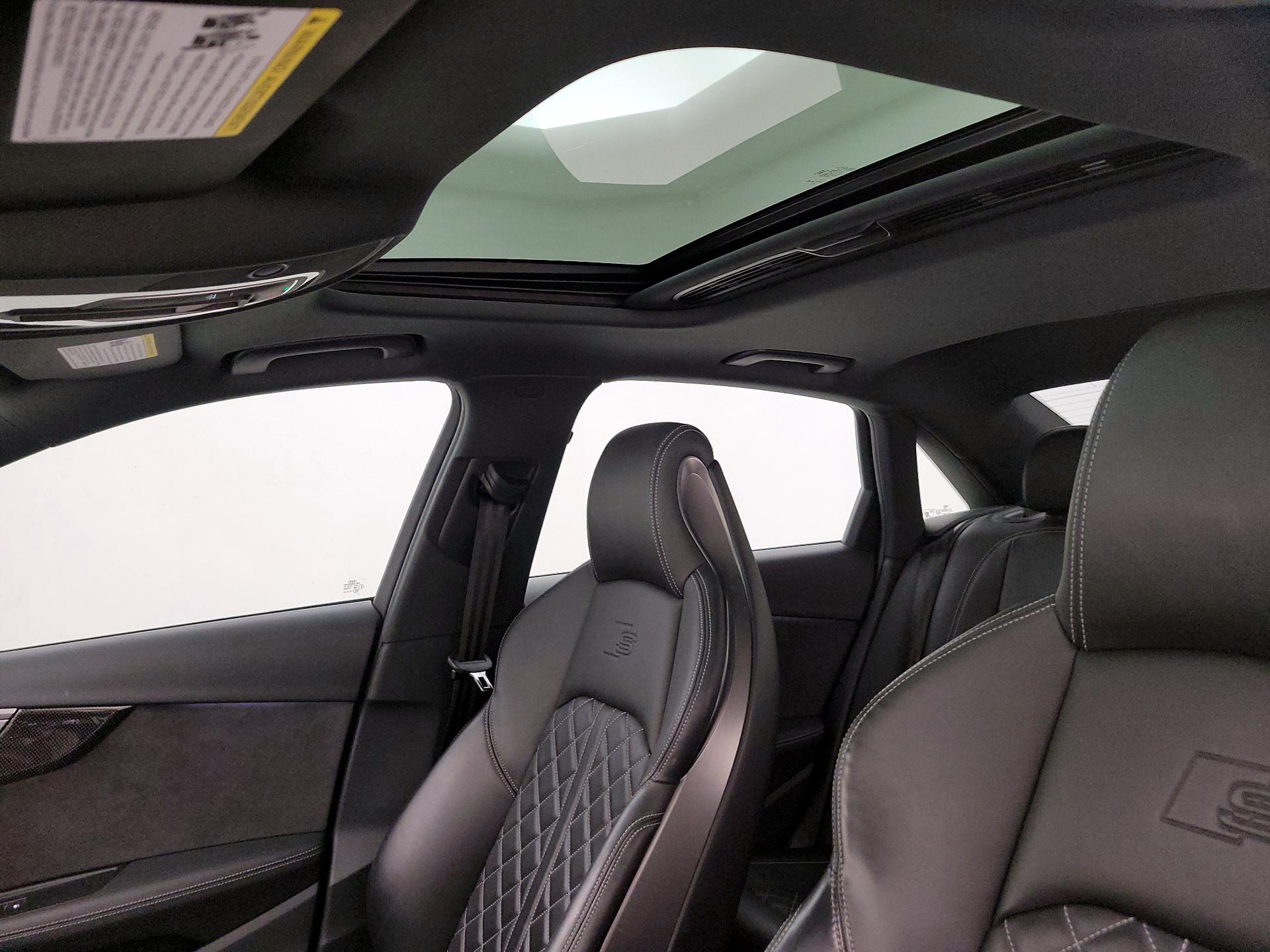 Thumbnail: 2021 Audi S4 - 19