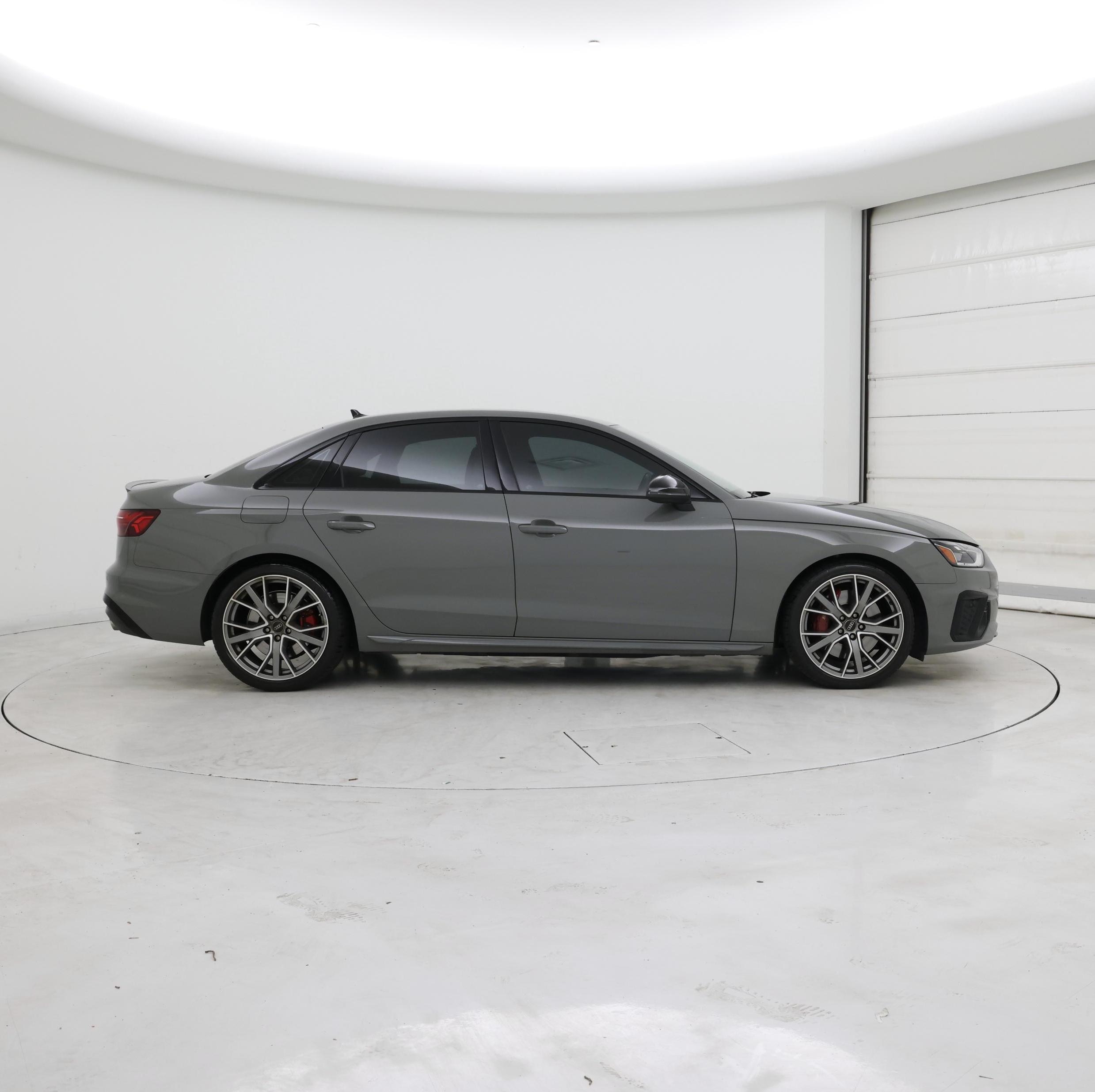 Thumbnail: 2021 Audi S4 - 7