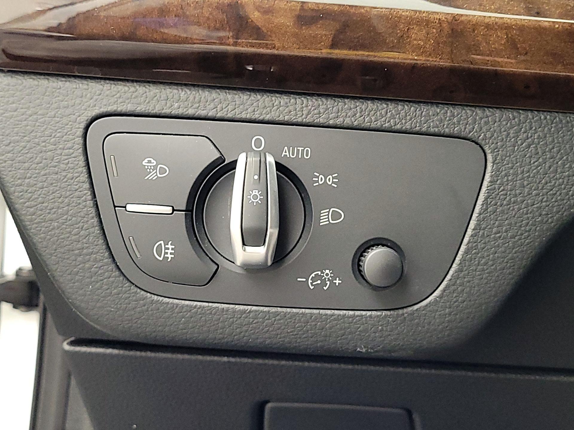 Thumbnail: 2020 Audi Q5 - 13