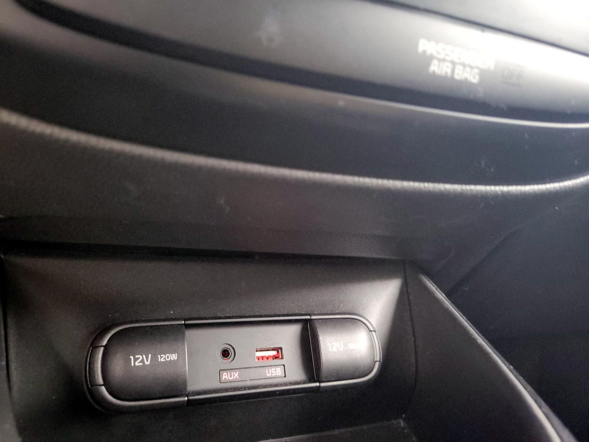 Thumbnail: 2018 Kia Soul - 18