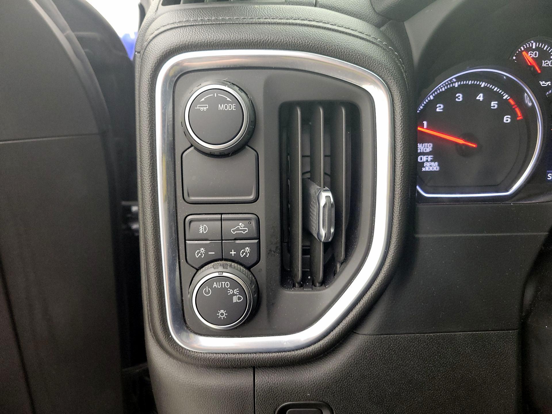 Thumbnail: 2021 Chevrolet Silverado 1500 - 13