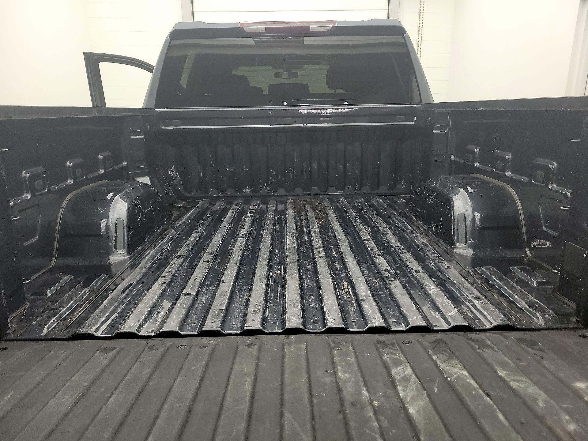 Thumbnail: 2021 Chevrolet Silverado 1500 - 20