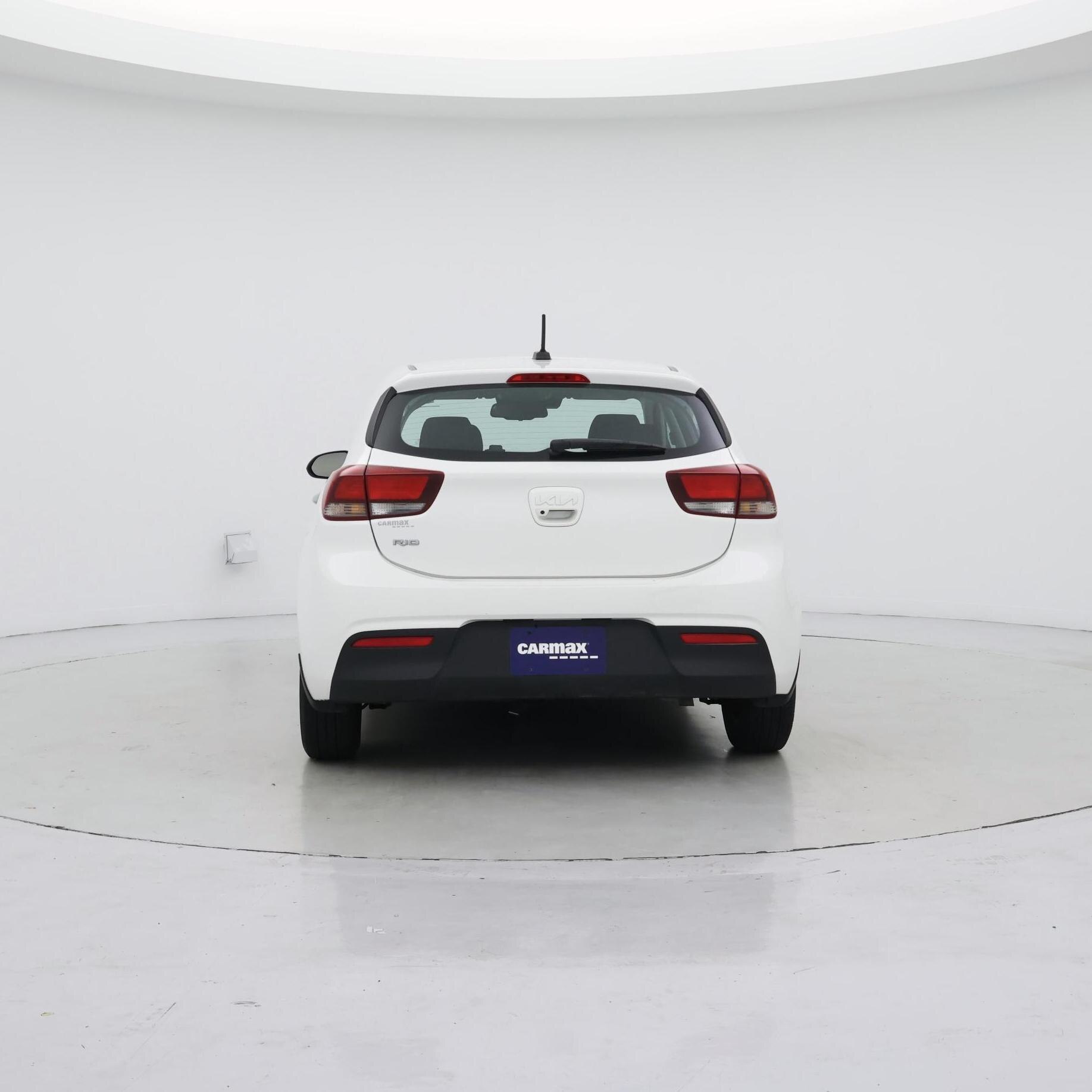 Thumbnail: 2023 Kia Rio - 6