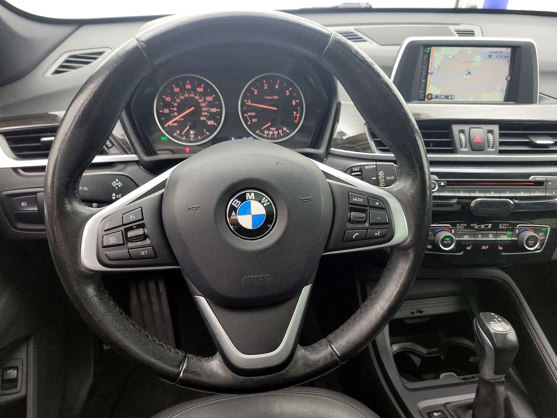 Thumbnail: 2017 BMW X1 - 10