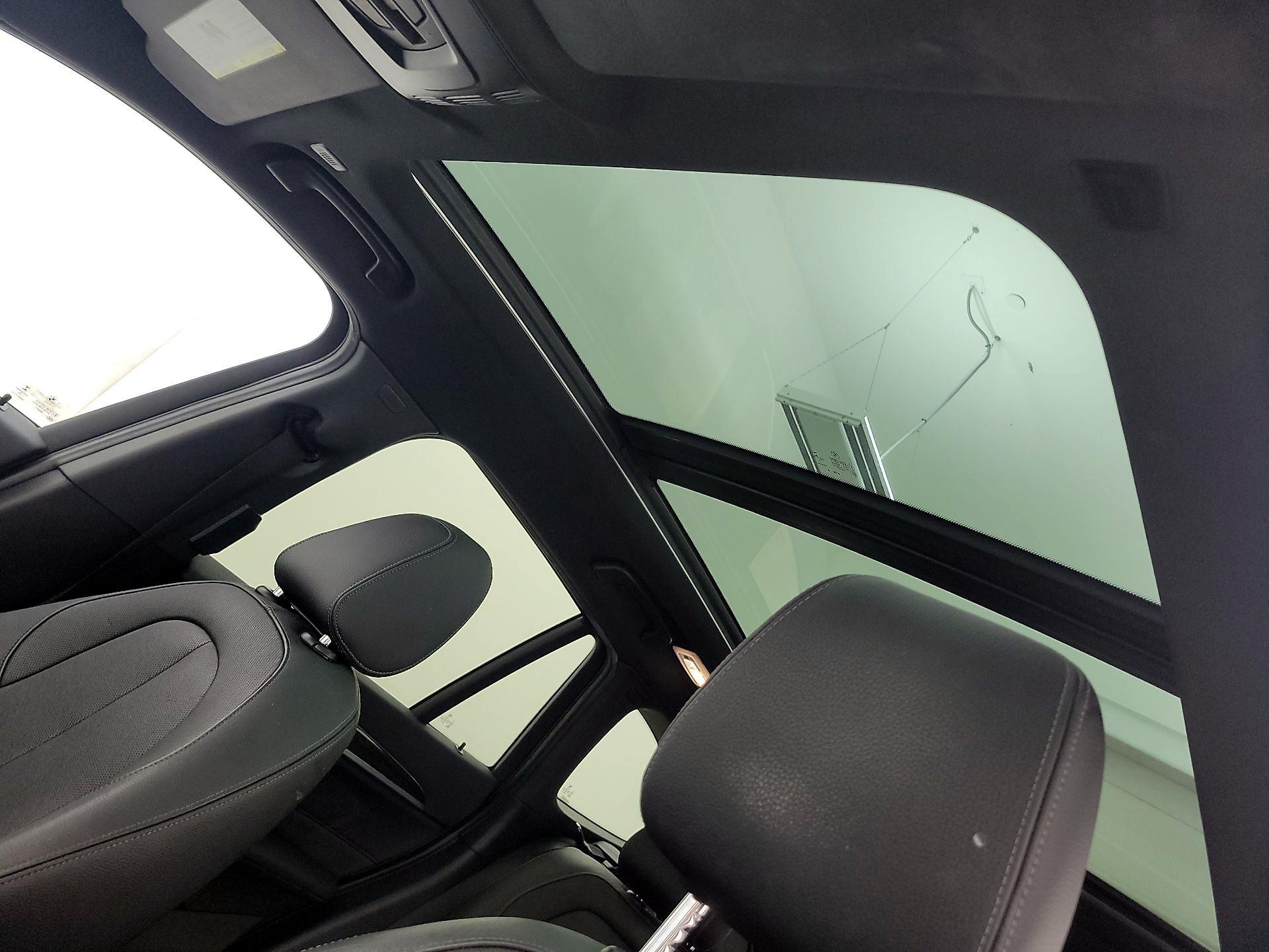 Thumbnail: 2017 BMW X1 - 20