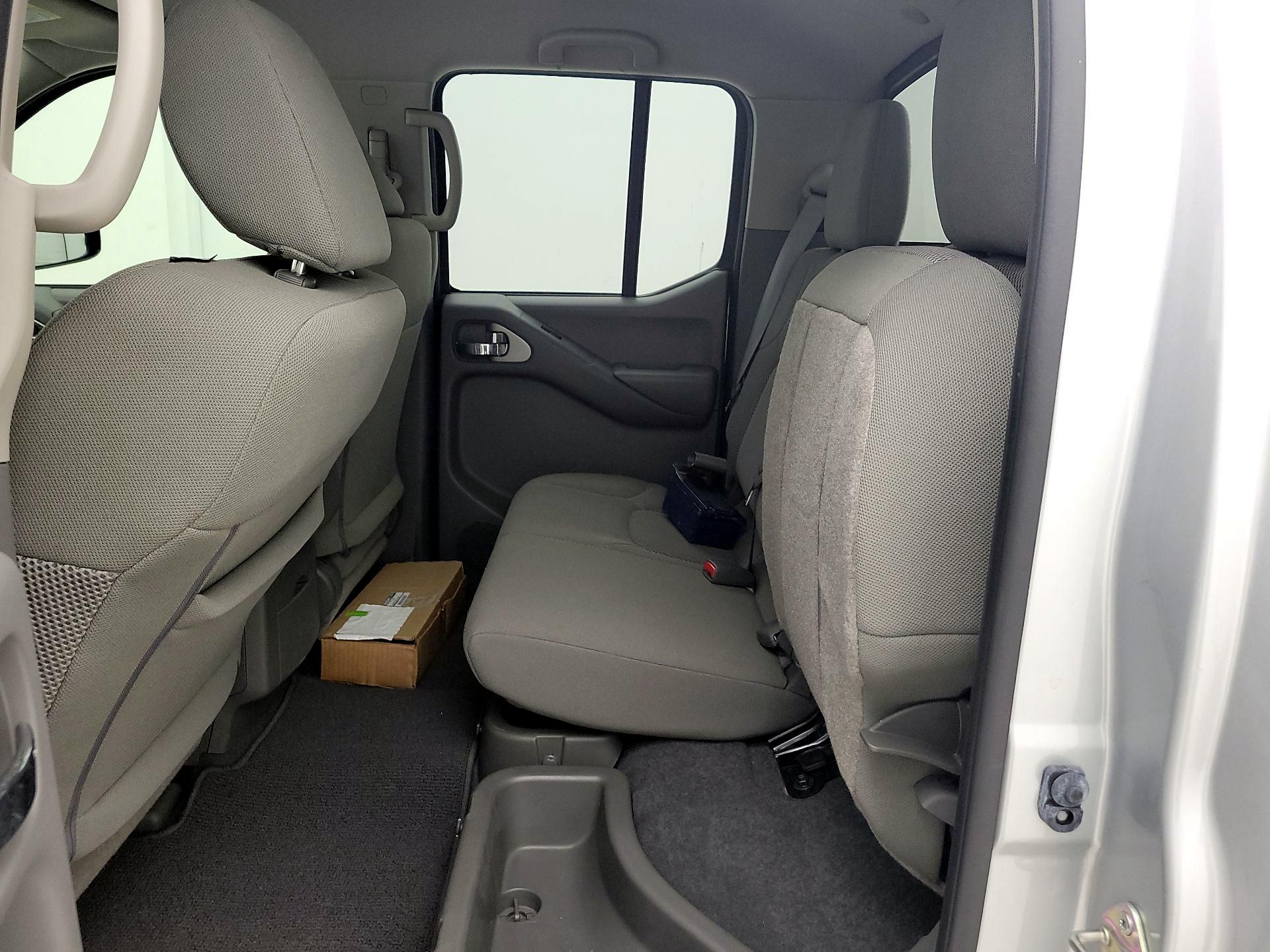 Thumbnail: 2019 Nissan Frontier - 19