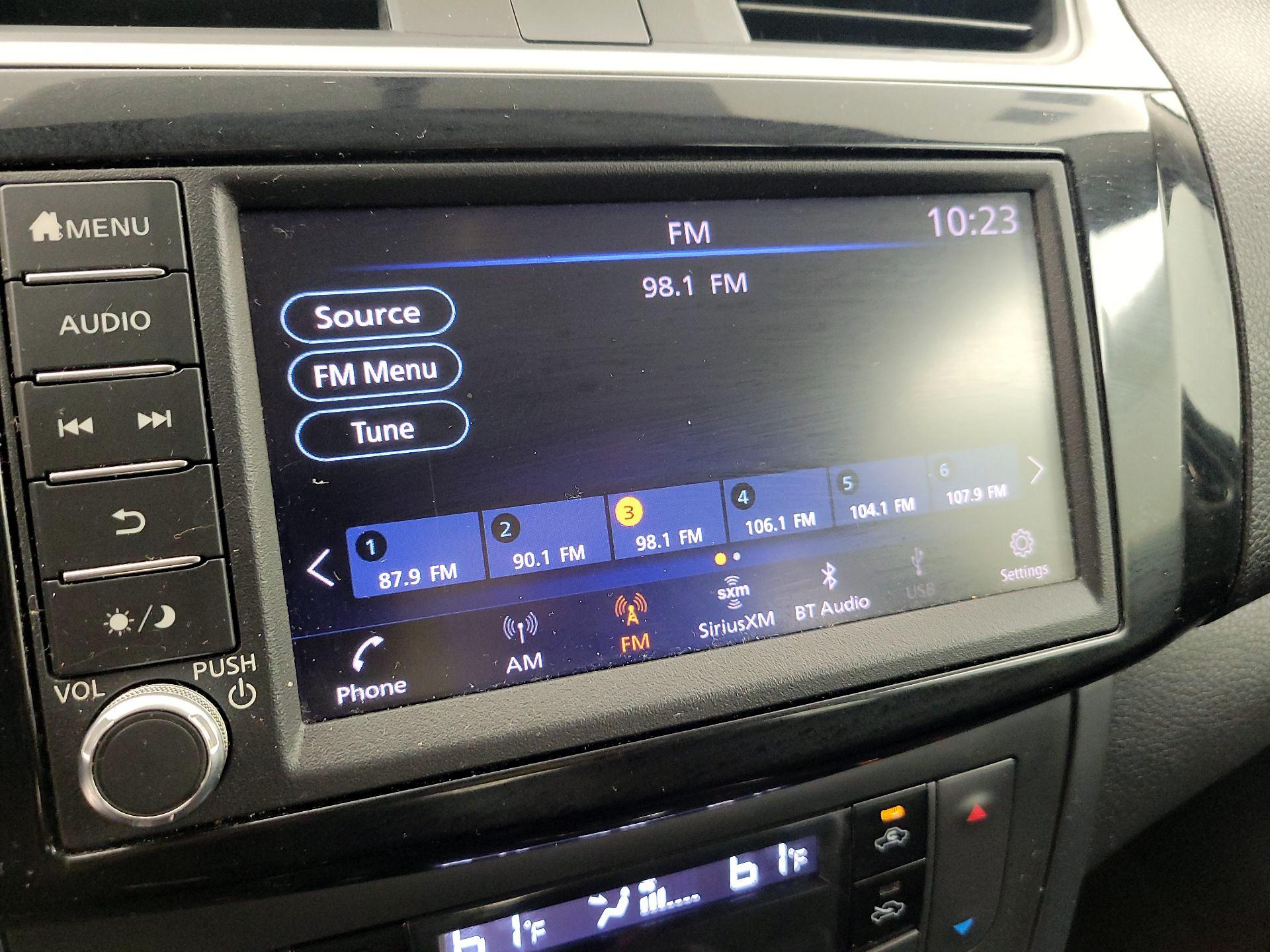 Thumbnail: 2019 Nissan Sentra - 15