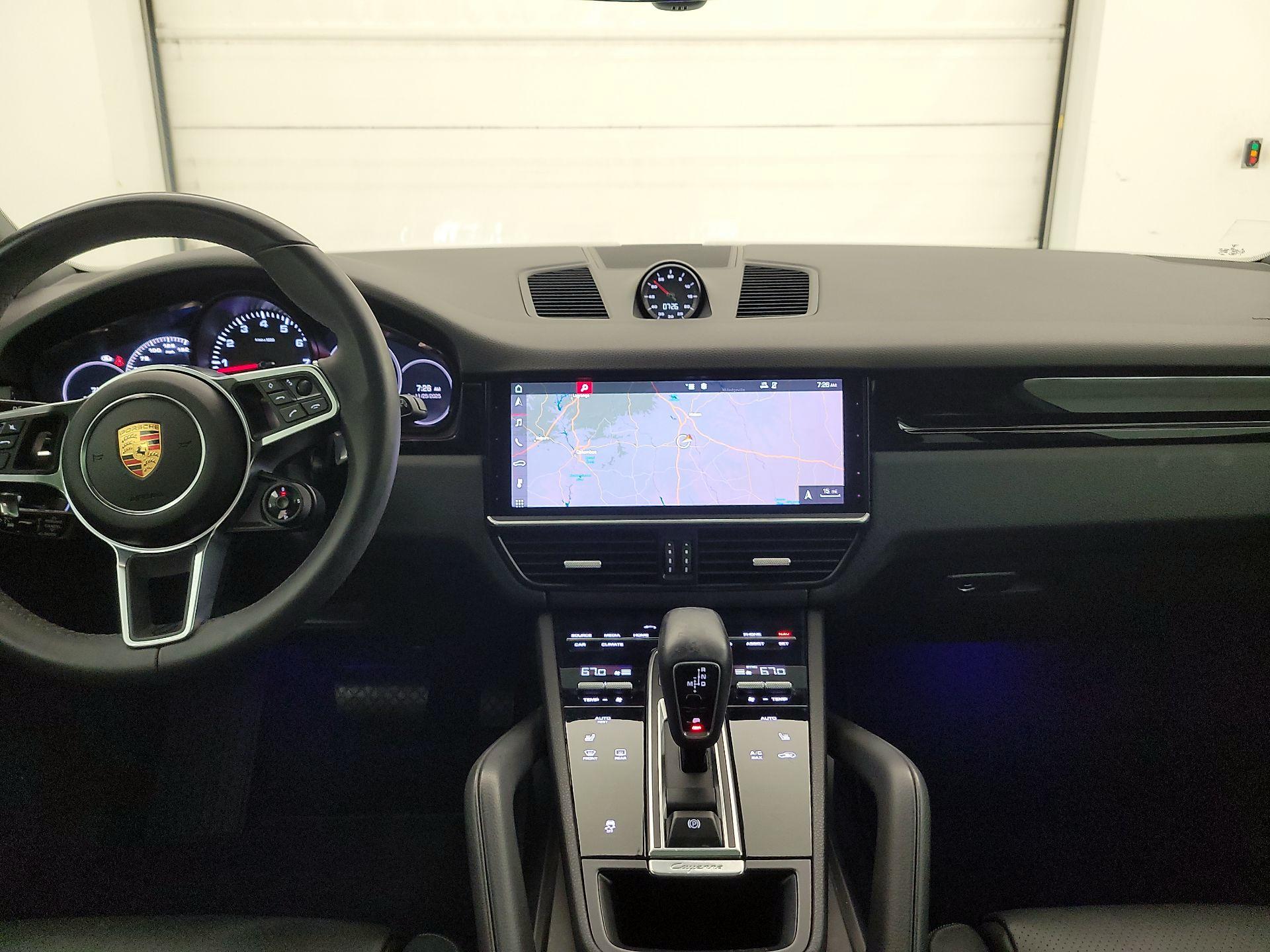 Thumbnail: 2019 Porsche Cayenne - 9