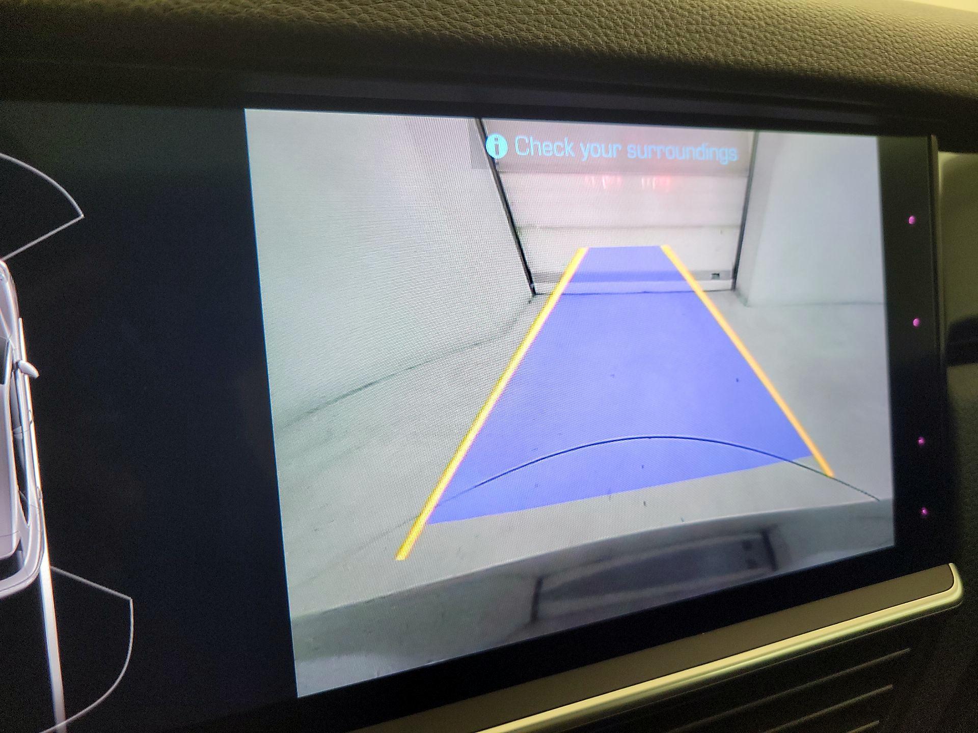 Thumbnail: 2019 Porsche Cayenne - 15